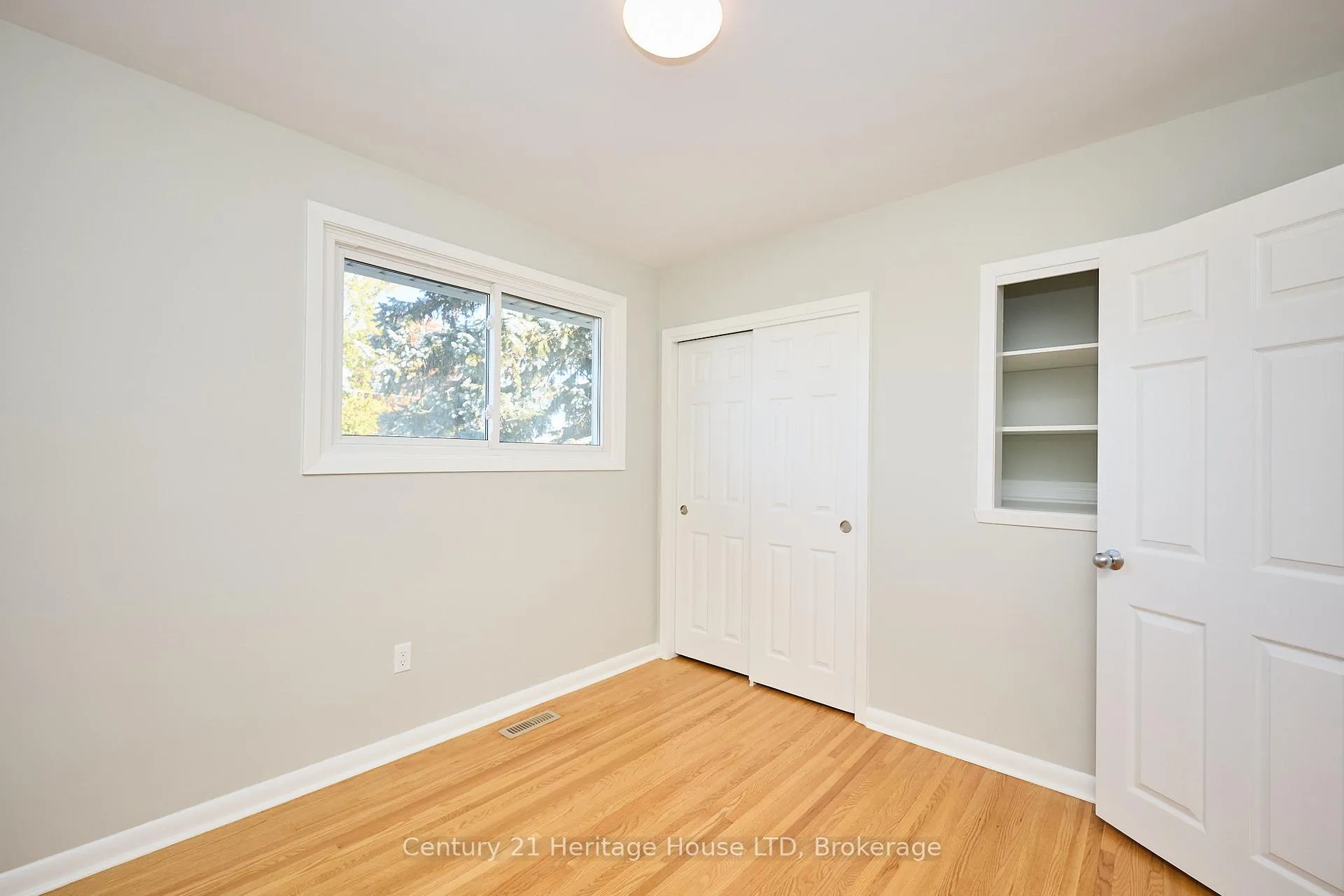 Photo 15 of 148 Champlain Drive, Fort Erie, Central — HOMEH