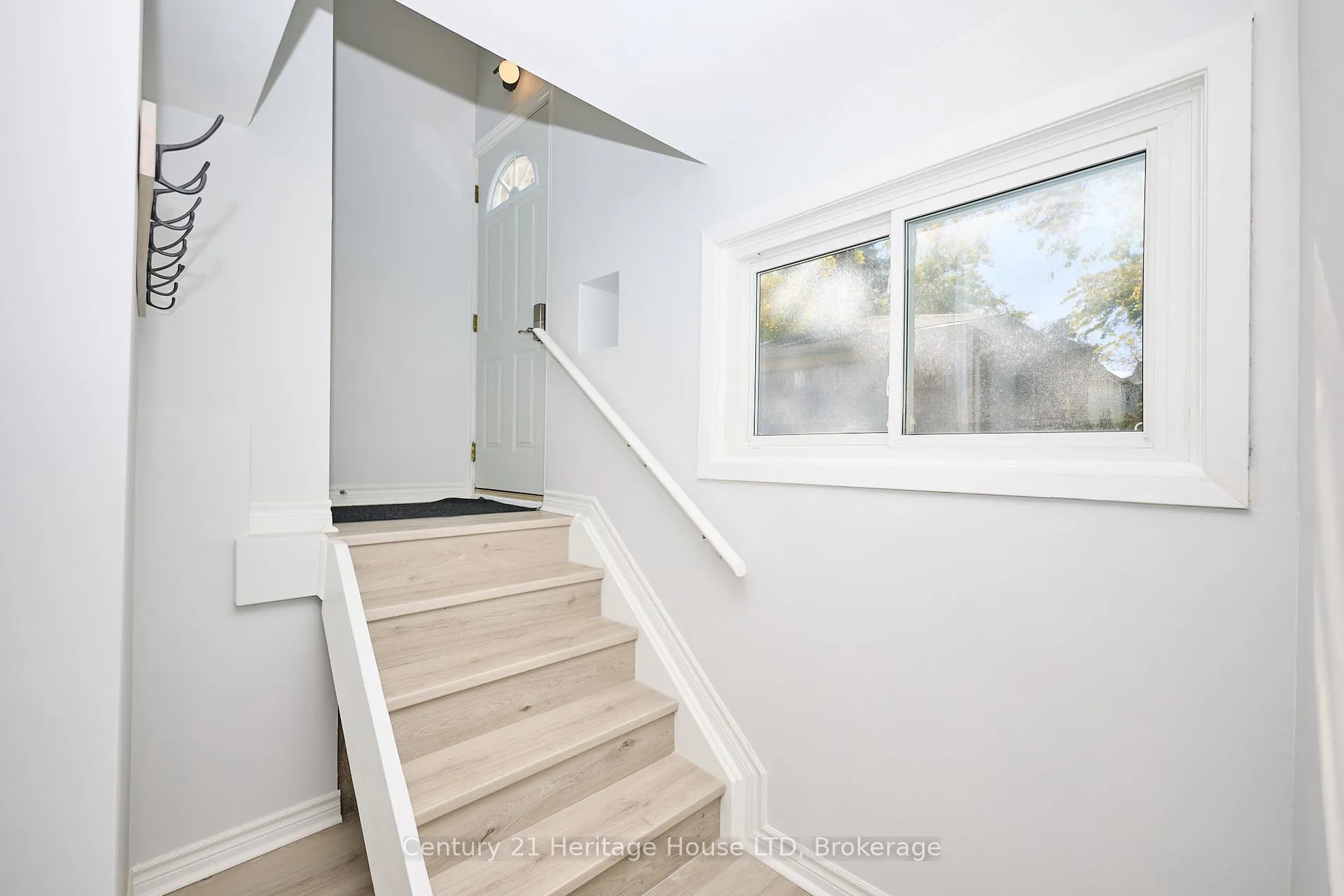 Photo 16 of 148 Champlain Drive, Fort Erie, Central — HOMEH