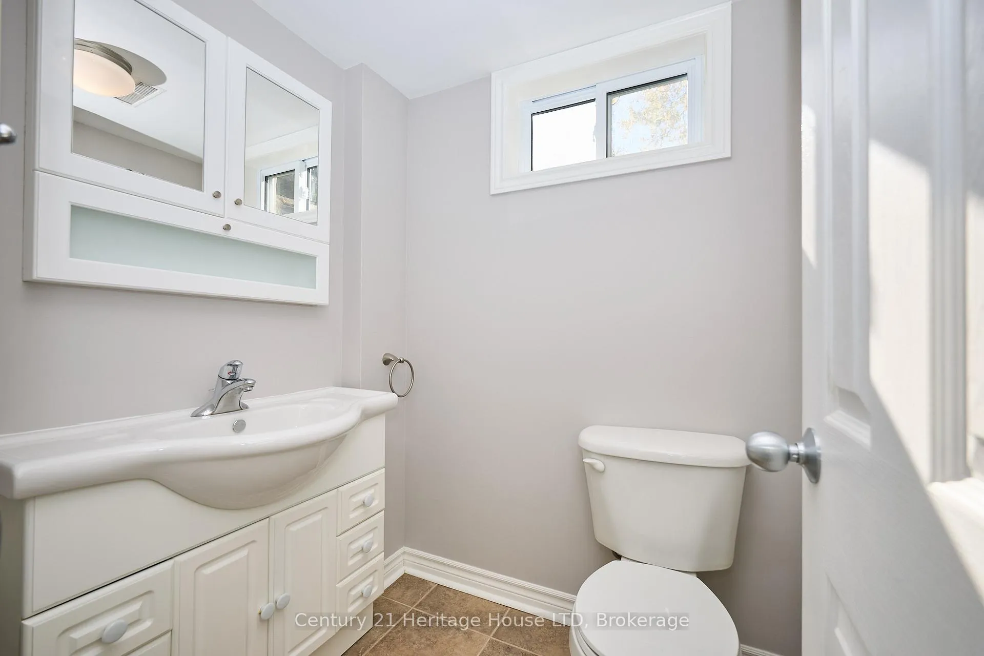 Photo 21 of 148 Champlain Drive, Fort Erie, Central — HOMEH