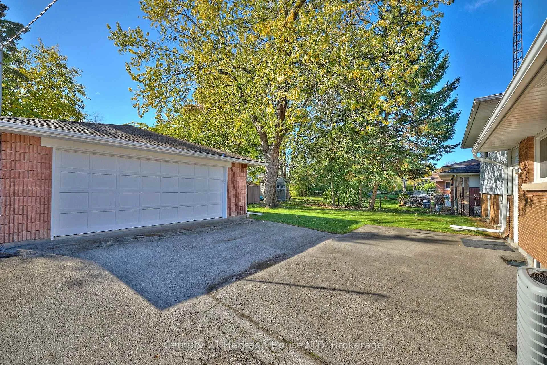 Photo 24 of 148 Champlain Drive, Fort Erie, Central — HOMEH