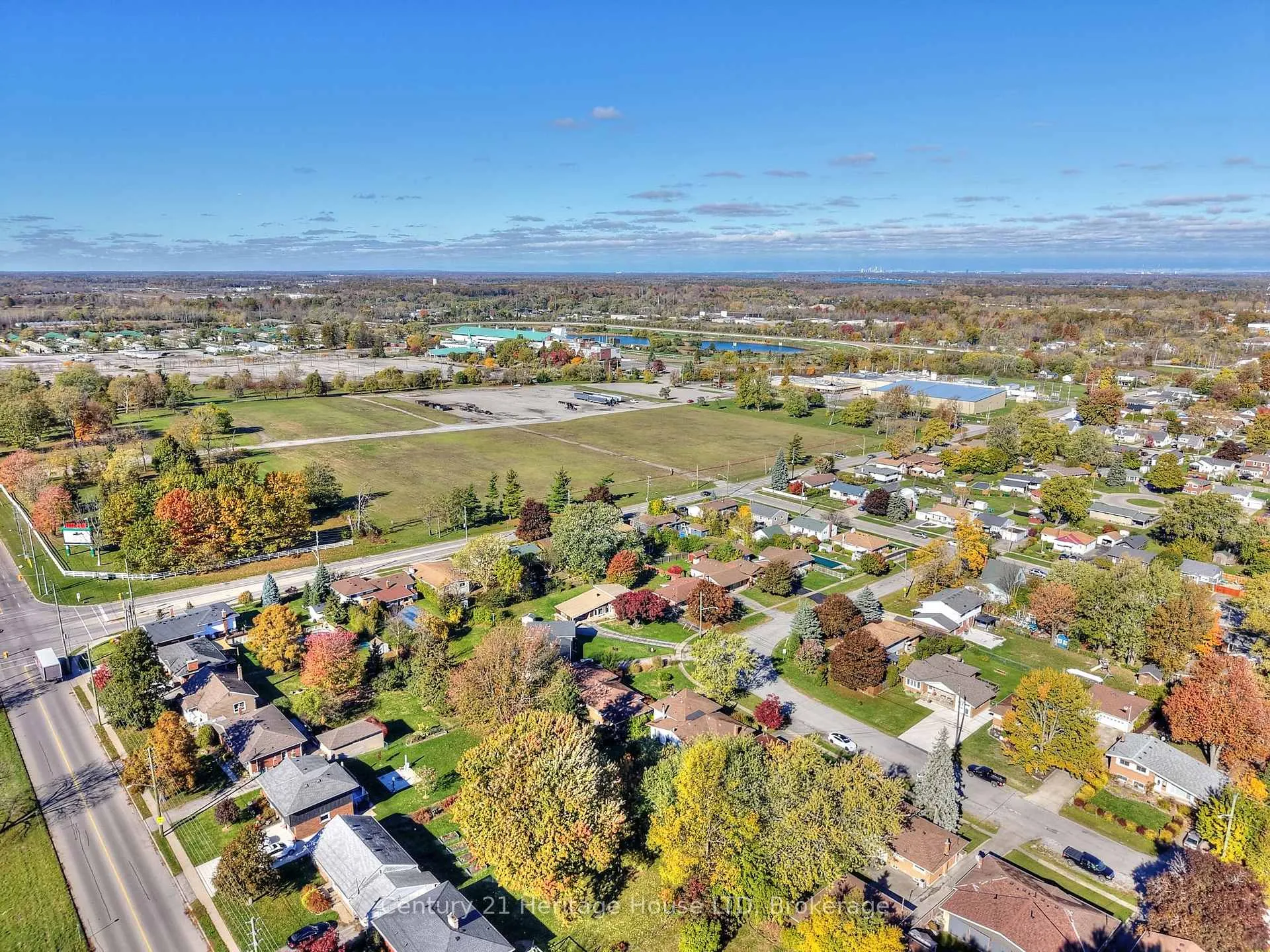 Photo 33 of 148 Champlain Drive, Fort Erie, Central — HOMEH