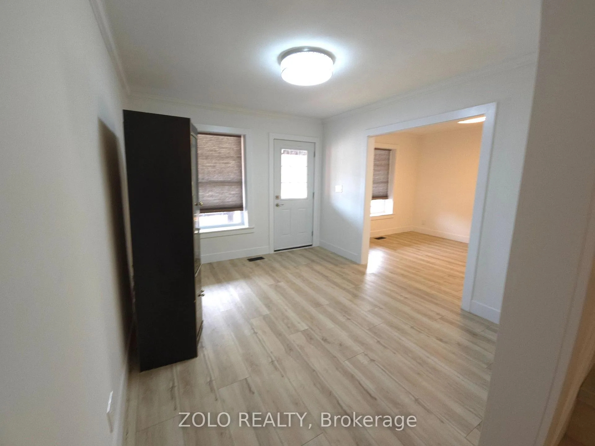 Photo 6 of 1504 King Street E, Hamilton, Delta — HOMEH