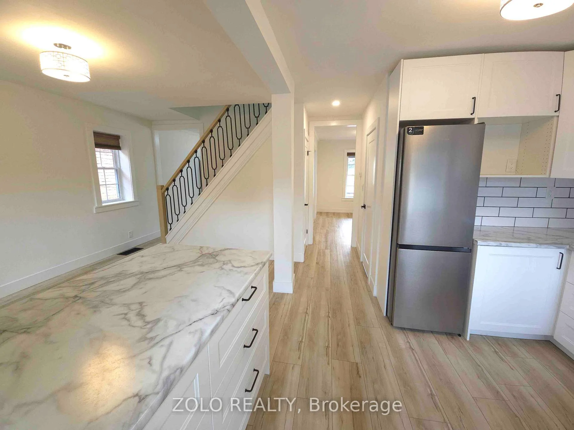 Photo 16 of 1504 King Street E, Hamilton, Delta — HOMEH
