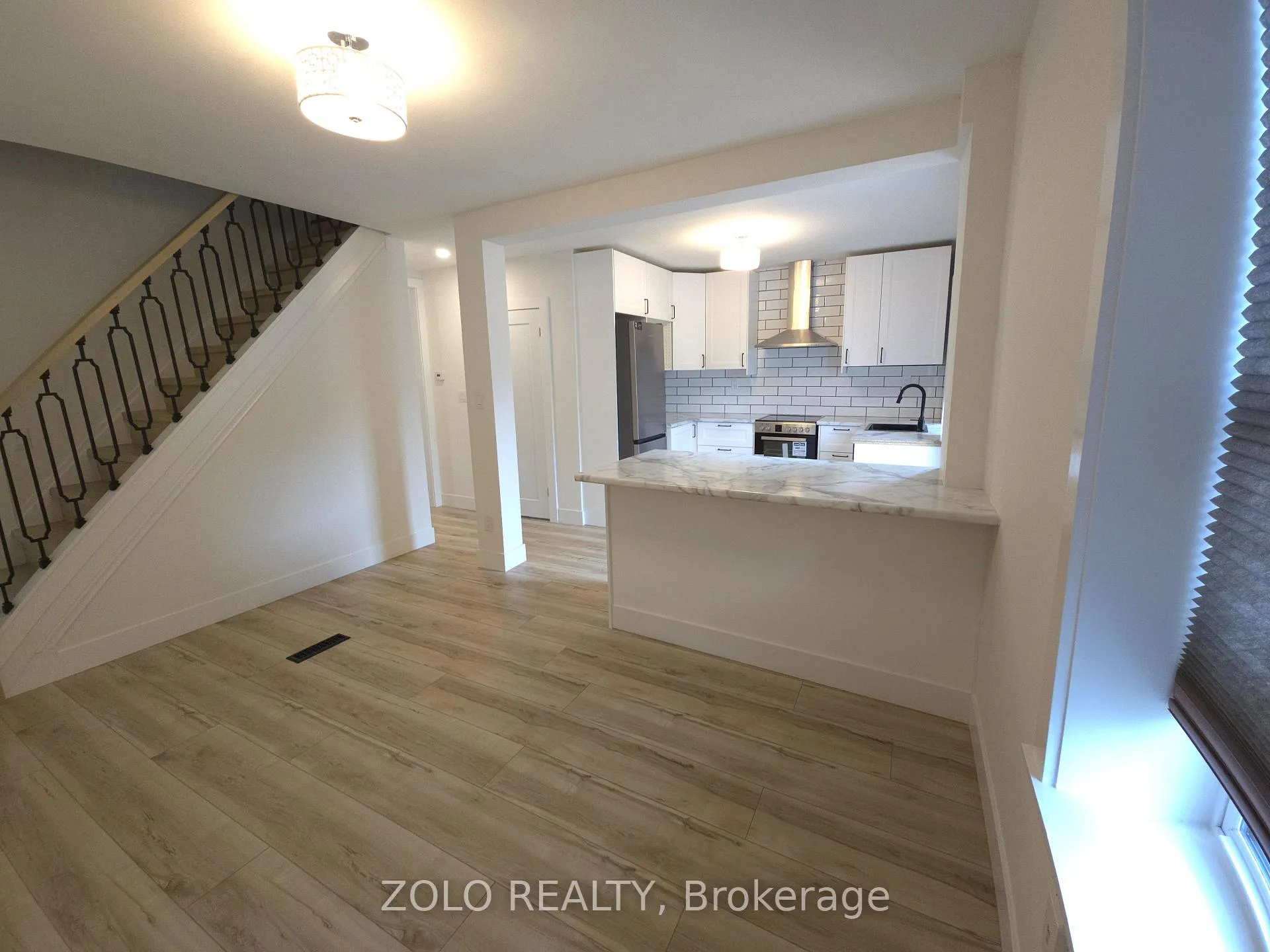 Photo 18 of 1504 King Street E, Hamilton, Delta — HOMEH