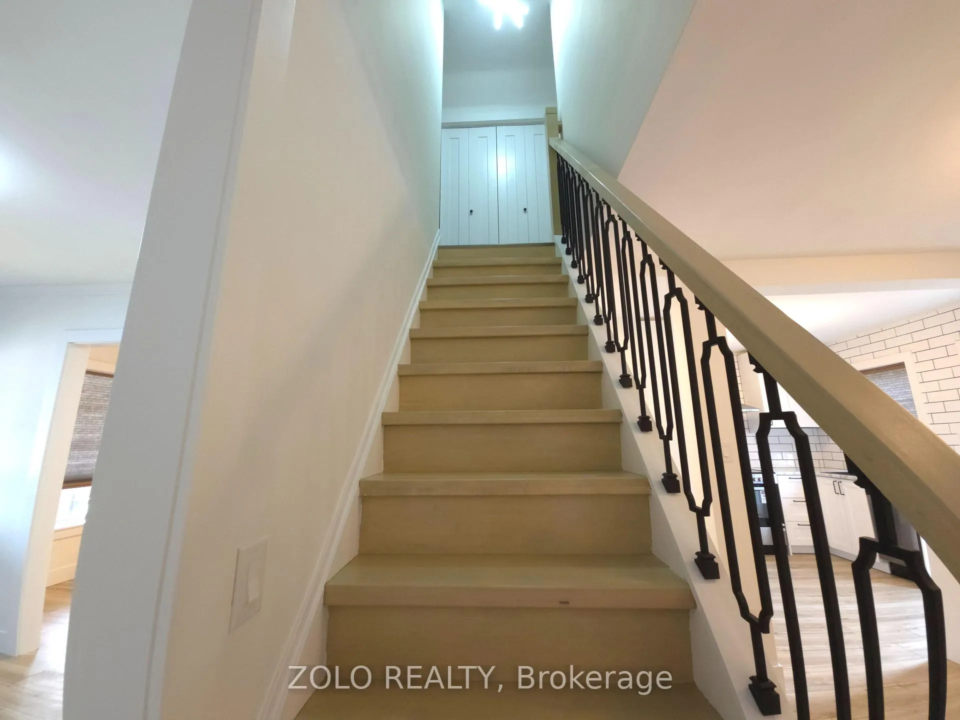 Photo 23 of 1504 King Street E, Hamilton, Delta — HOMEH
