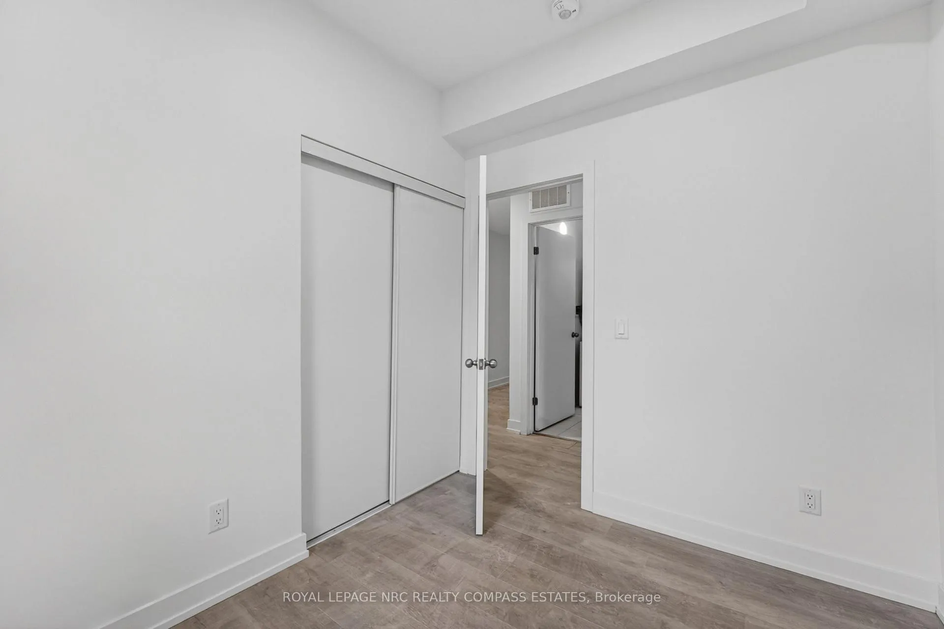 Photo 8 of Unit 201A, 16 Melbourne Avenue, St. Catharines, E. Chester — HOMEH
