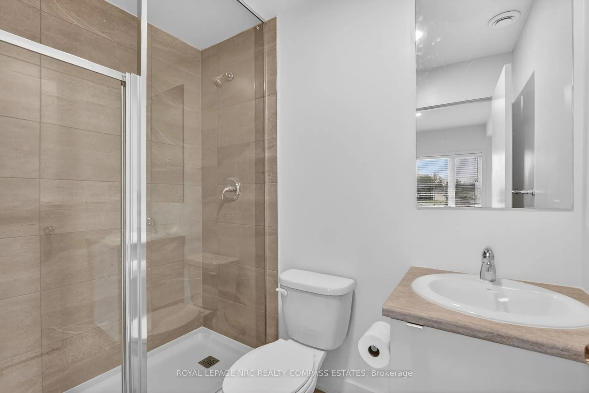 Photo 14 of Unit 201A, 16 Melbourne Avenue, St. Catharines, E. Chester — HOMEH