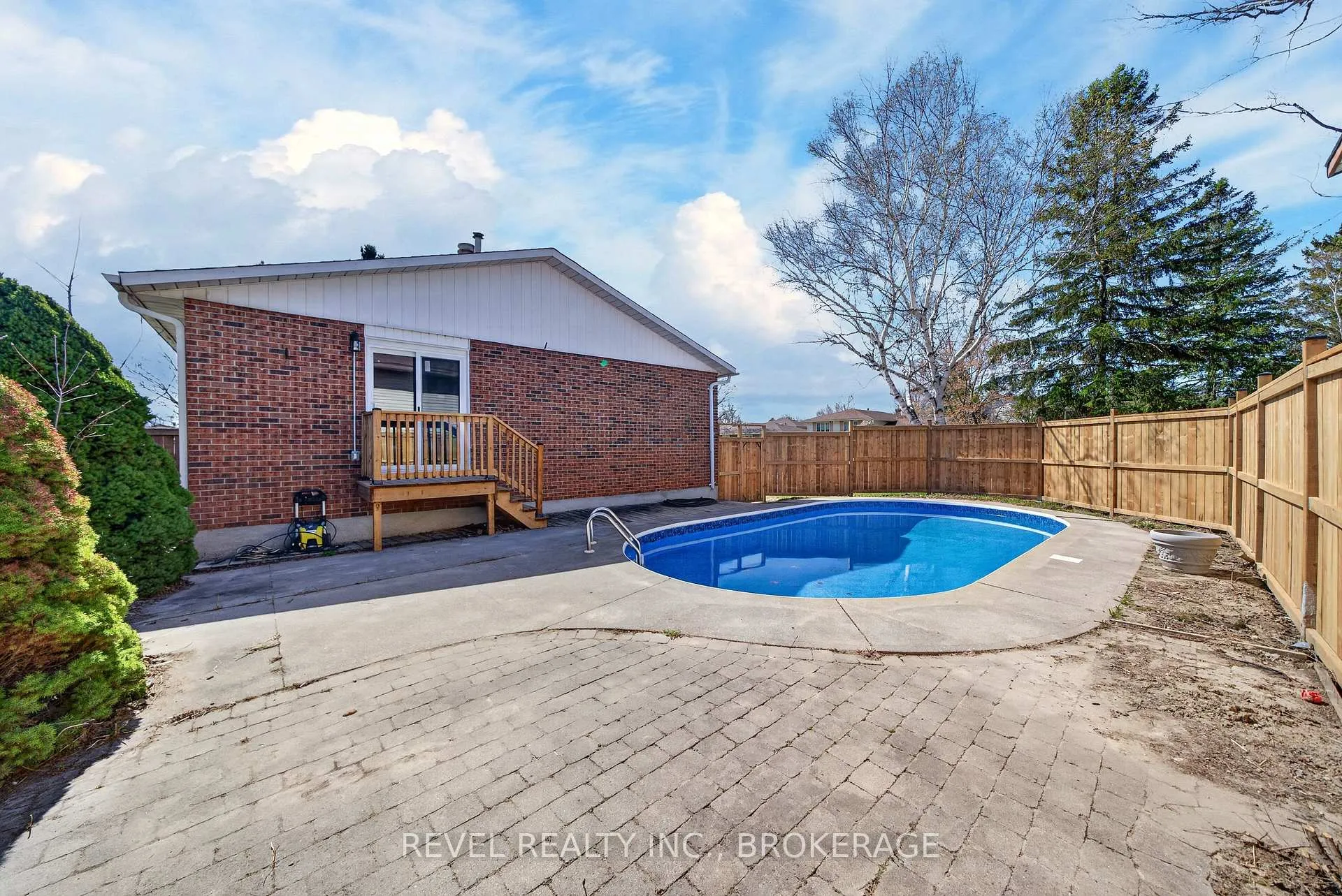 Photo 39 of 786 Milford Drive, Kingston, North of Taylor-Kidd Blvd — HOMEH
