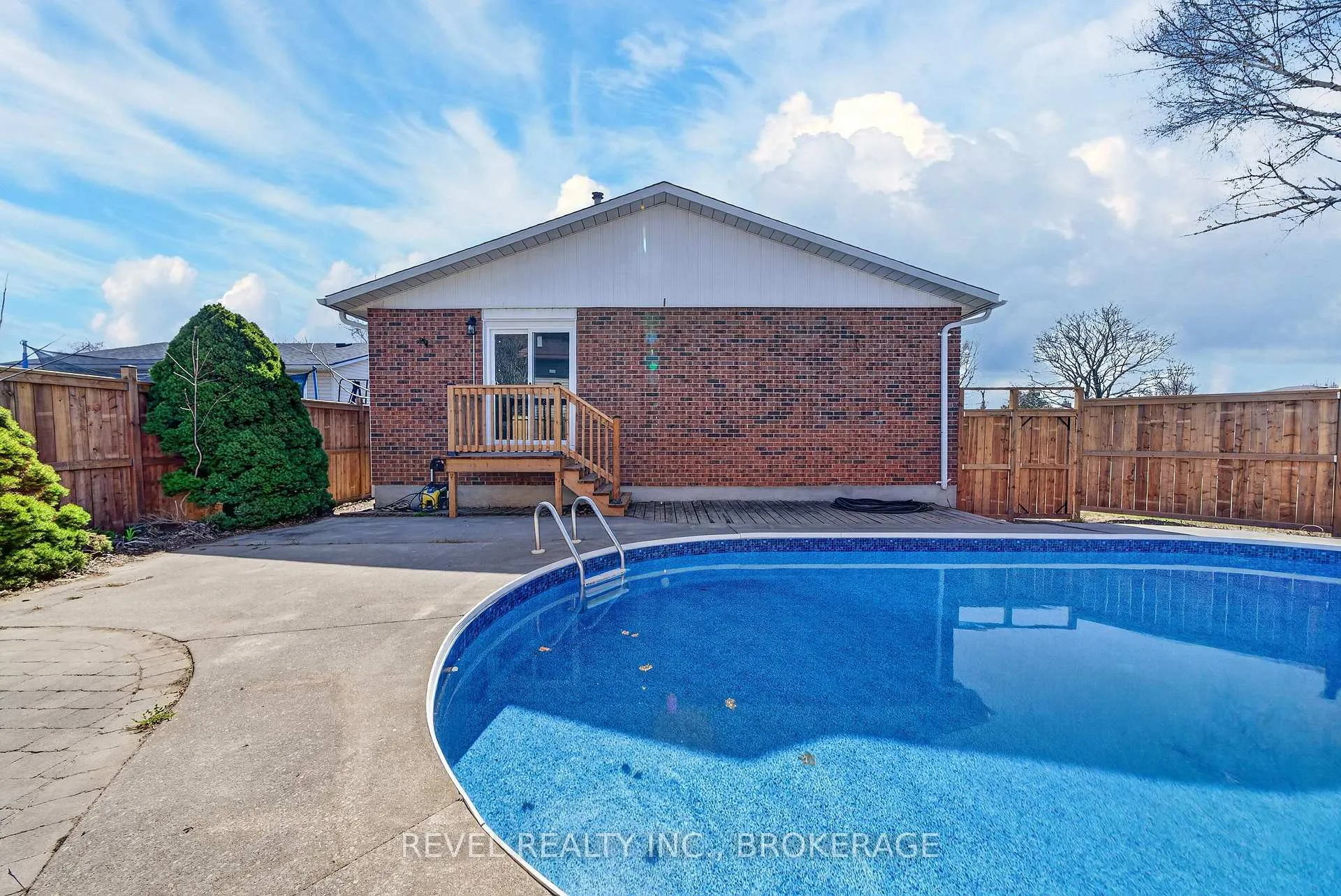 Photo 42 of 786 Milford Drive, Kingston, North of Taylor-Kidd Blvd — HOMEH