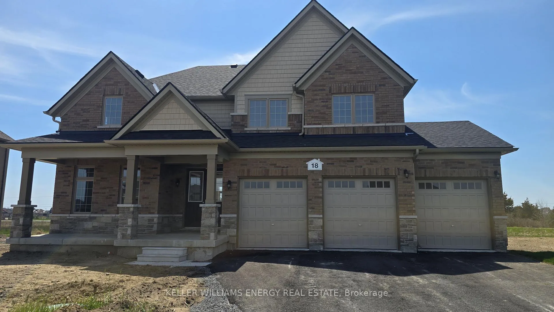 Photo 2 of 18 Blue Heron Drive, Quinte West, Sidney Ward — HOMEH
