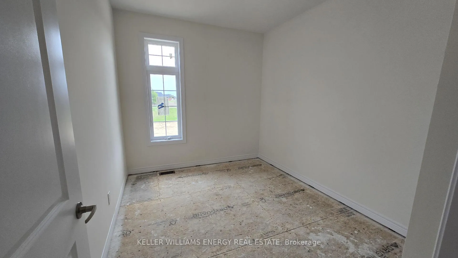 Photo 24 of 18 Blue Heron Drive, Quinte West, Sidney Ward — HOMEH