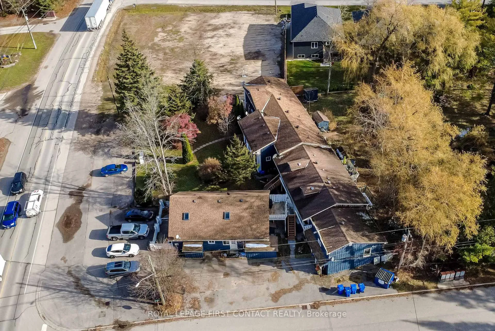 Photo 2 of 3071 Mosely Street, Wasaga Beach — HOMEH