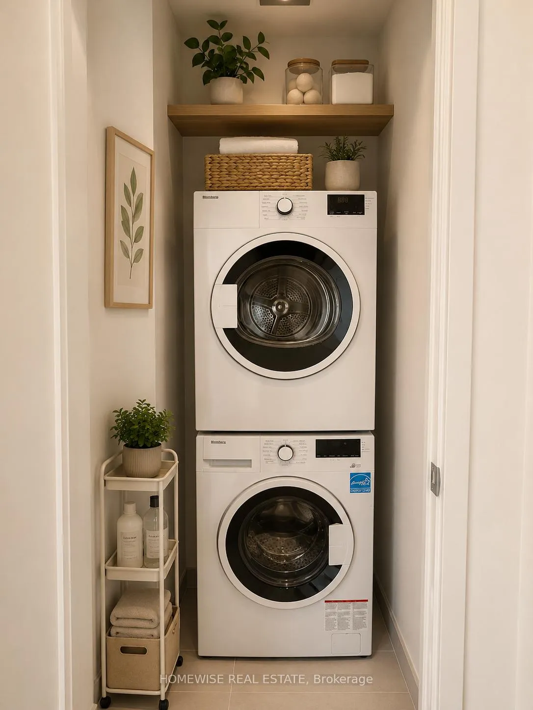 Photo 5 of Unit 607, 322 Dupont Street, Toronto, The Annex — HOMEH