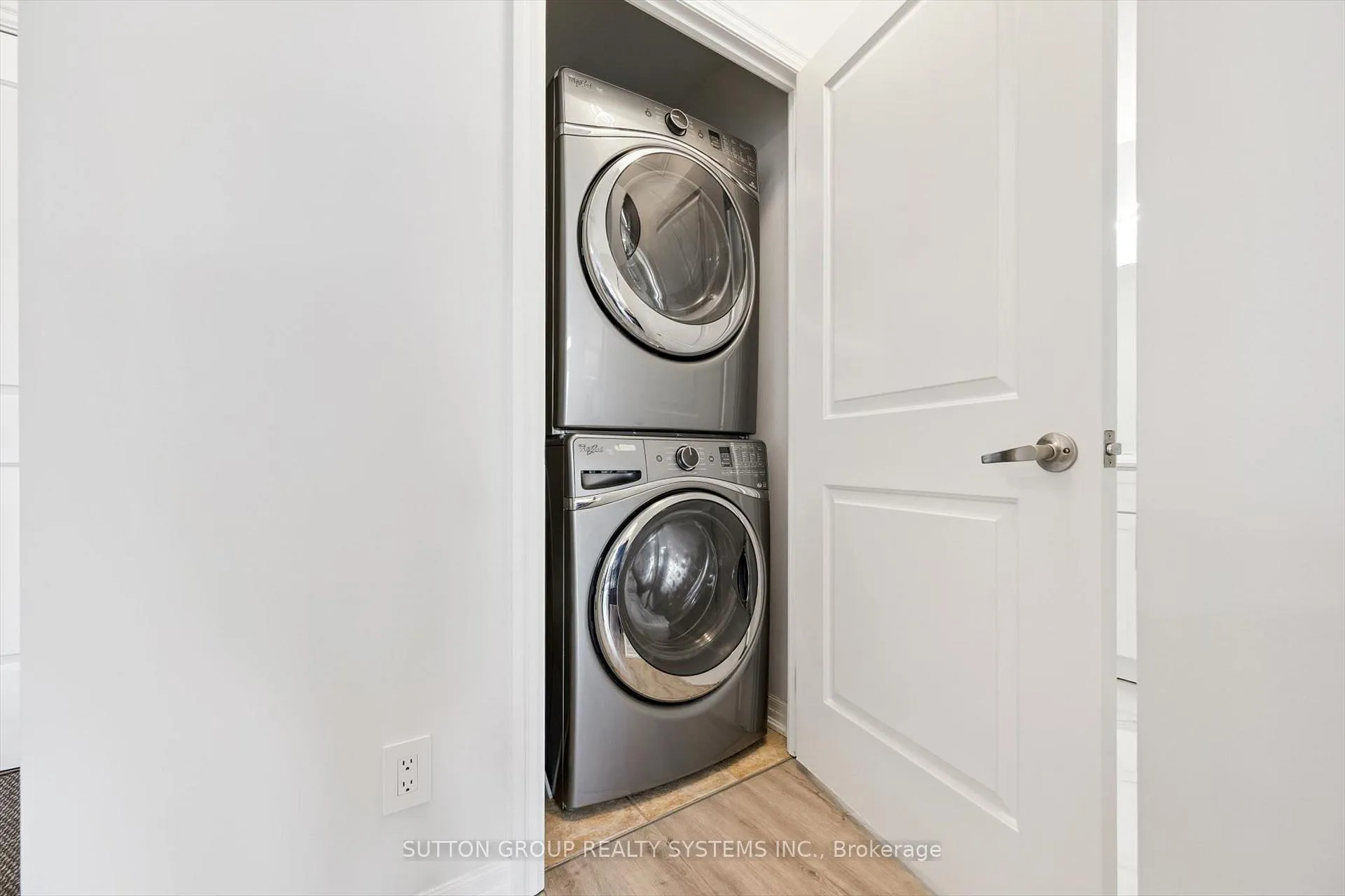Photo 20 of Unit 505, 245 Dalesford Road, Etobicoke, Stonegate-Queensway — HOMEH