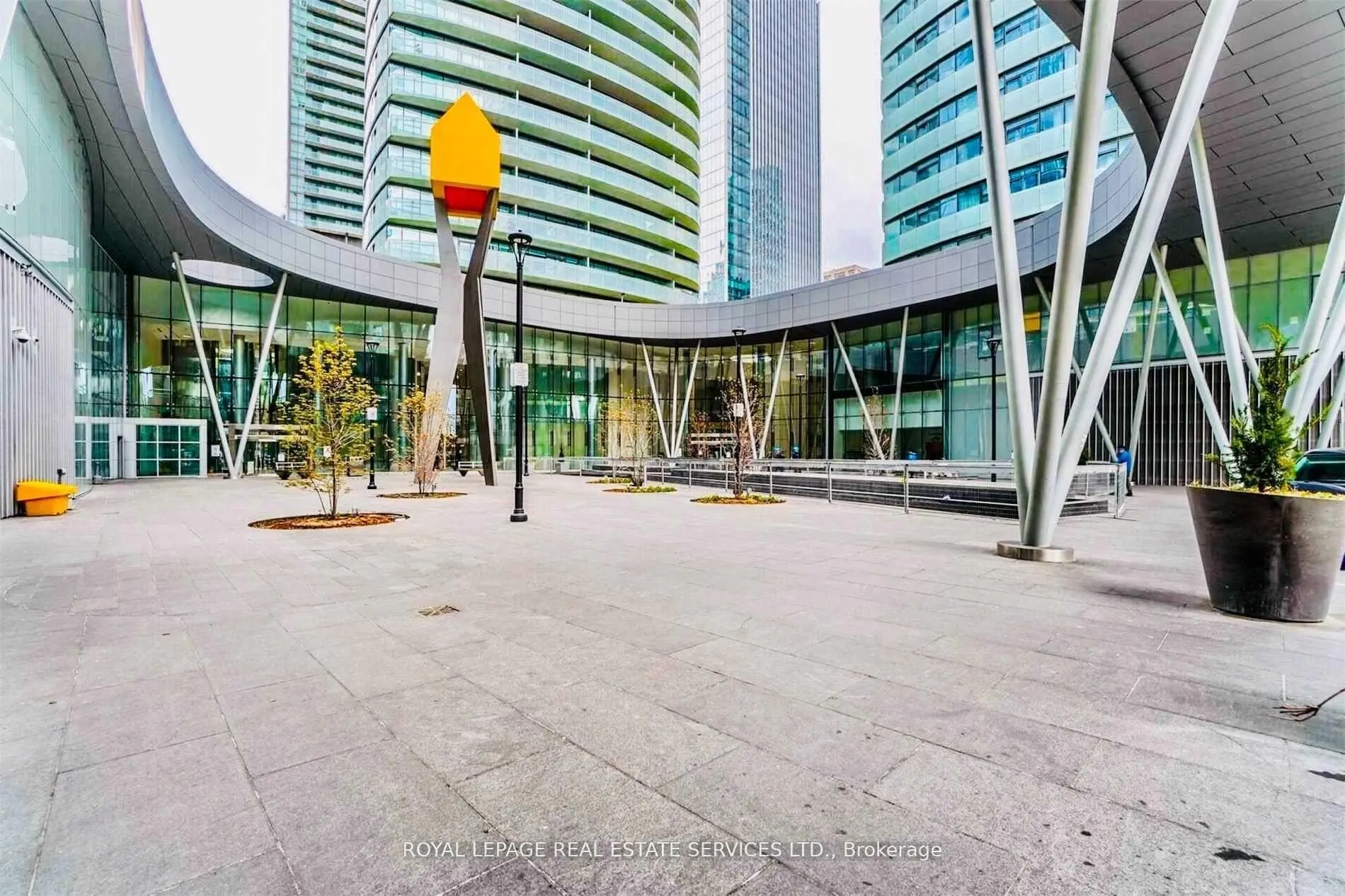 Photo 2 of Unit 1909, 14 York Street E, Toronto, Waterfront Communities — HOMEH