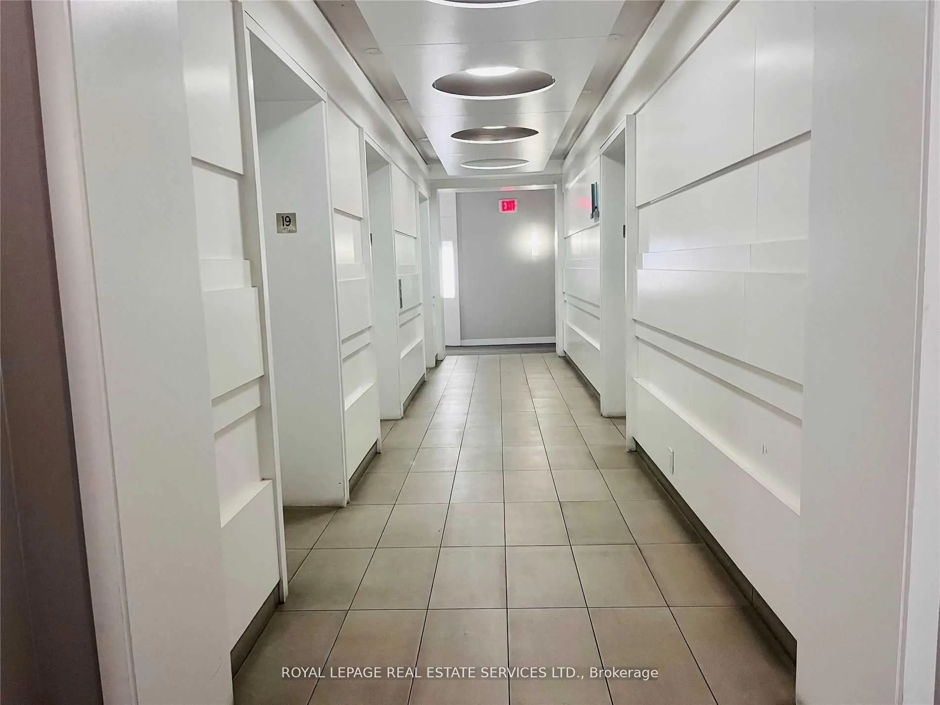 Photo 4 of Unit 1909, 14 York Street E, Toronto, Waterfront Communities — HOMEH