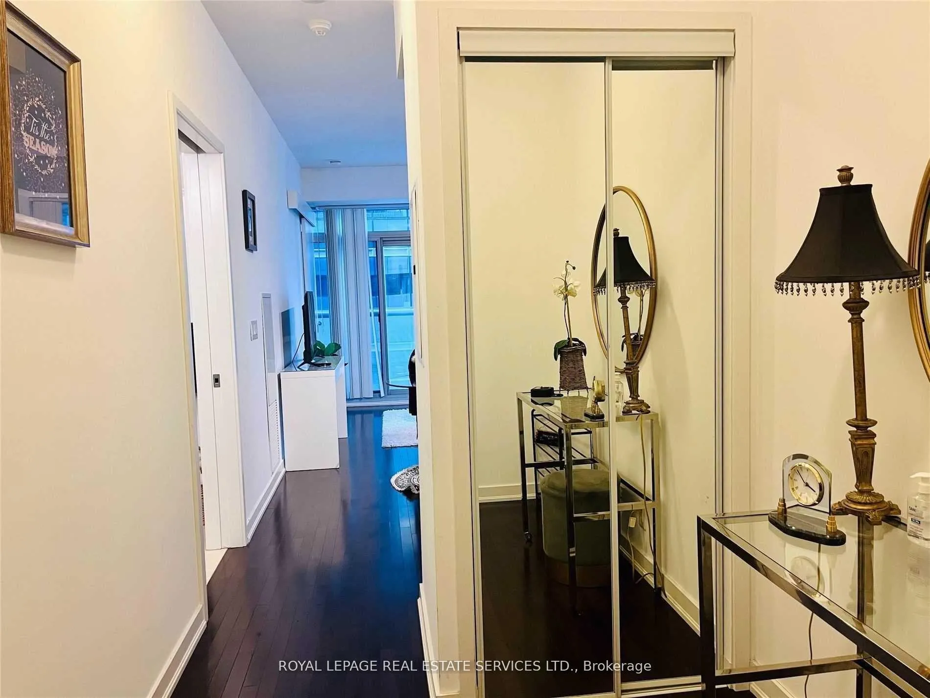 Photo 7 of Unit 1909, 14 York Street E, Toronto, Waterfront Communities — HOMEH