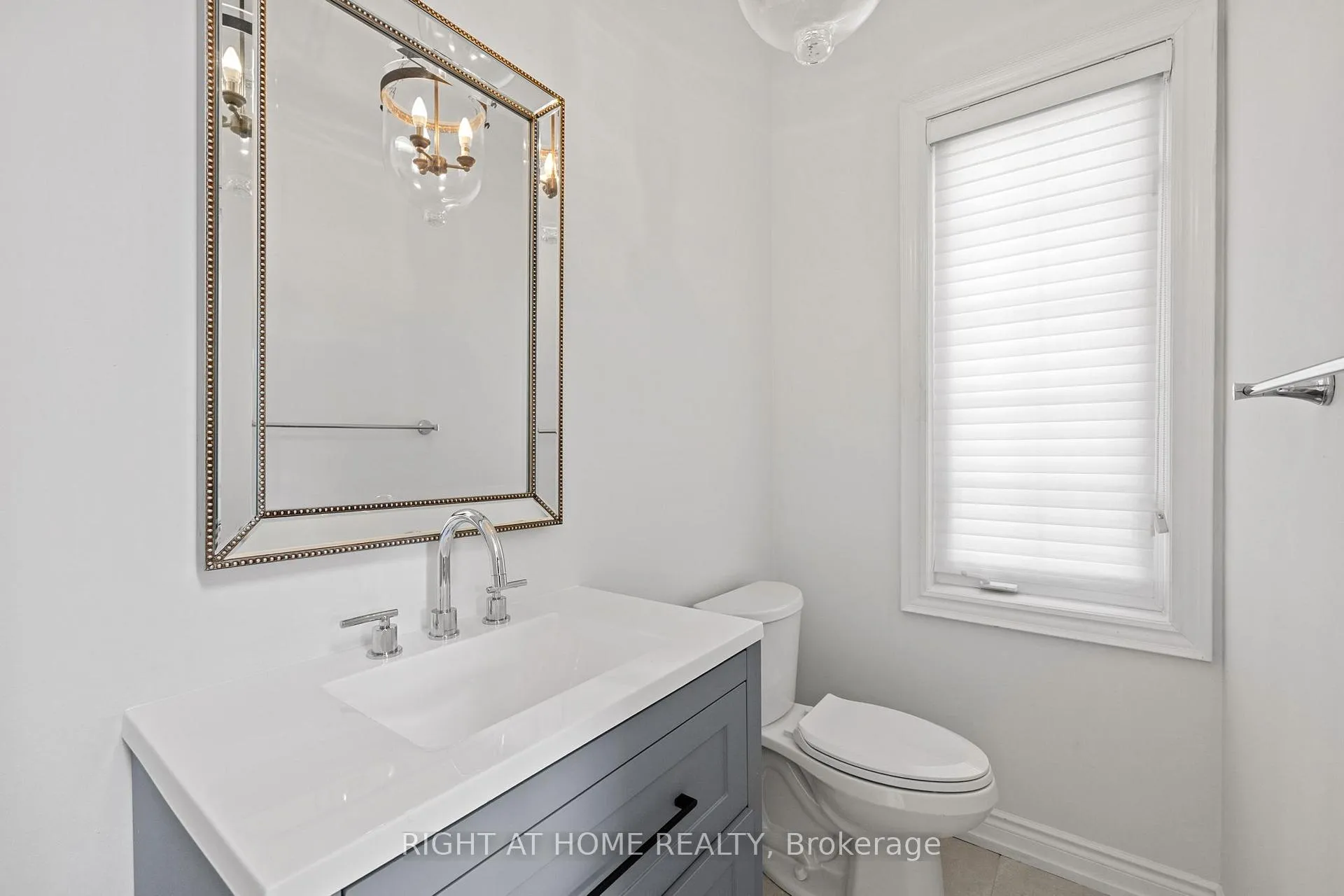Photo 18 of 116 Knightshade Drive, Vaughan, Patterson — HOMEH
