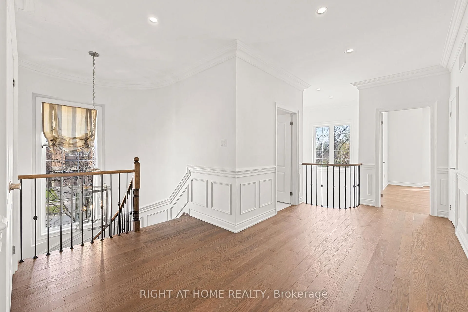 Photo 20 of 116 Knightshade Drive, Vaughan, Patterson — HOMEH