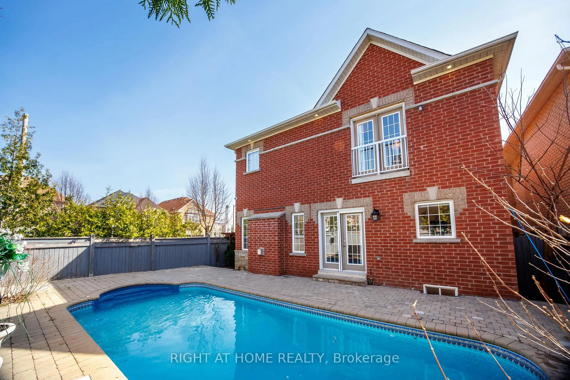 Photo 38 of 116 Knightshade Drive, Vaughan, Patterson — HOMEH