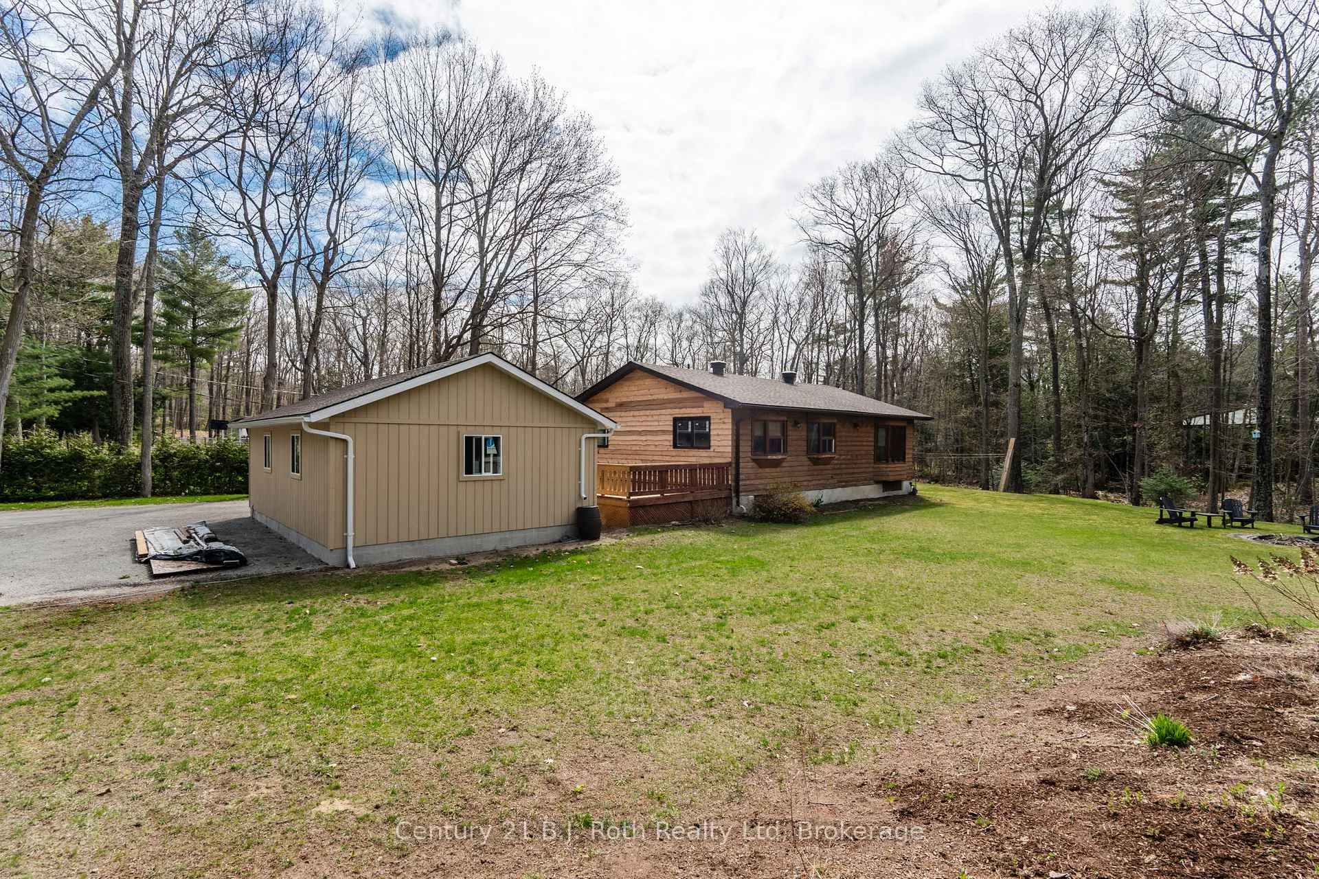 Photo 32 of 3 Celestine Court, Tiny, Rural Tiny — HOMEH
