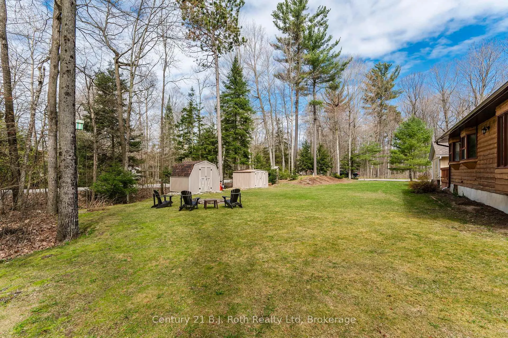 Photo 36 of 3 Celestine Court, Tiny, Rural Tiny — HOMEH