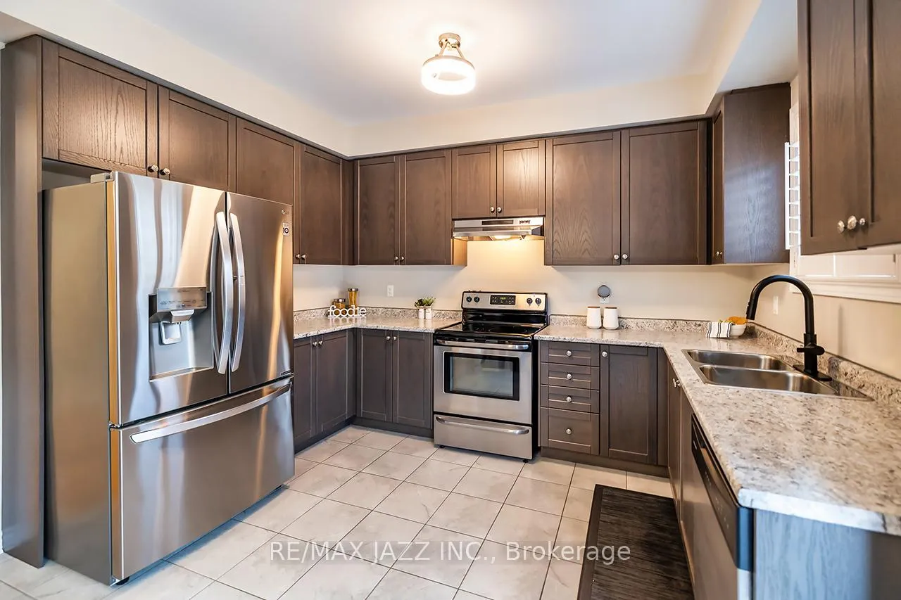 Photo 16 of 872 William Lee Avenue, Oshawa, Taunton — HOMEH