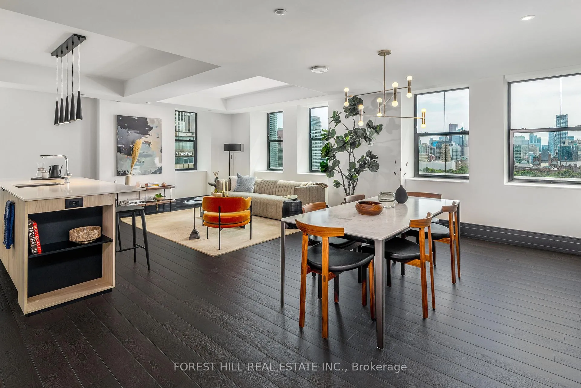 Photo 1 of Unit 1505, 2 Avenue Road, Toronto, The Annex — HOMEH
