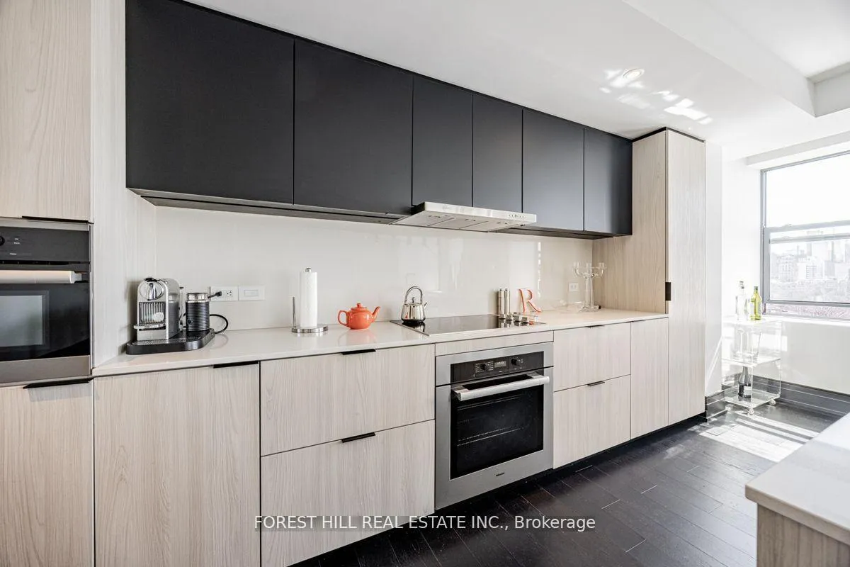 Photo 12 of Unit 1505, 2 Avenue Road, Toronto, The Annex — HOMEH