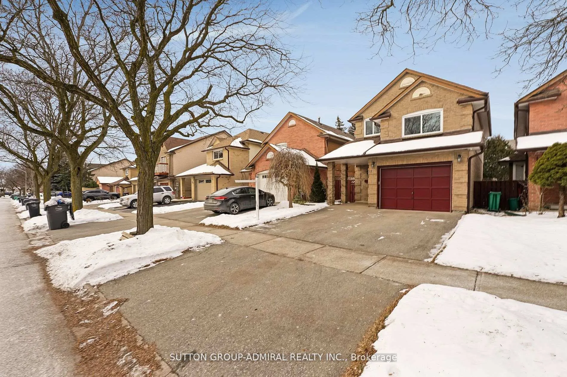 Photo 1 of 52 Garden Avenue, Brampton, Brampton West — HOMEH