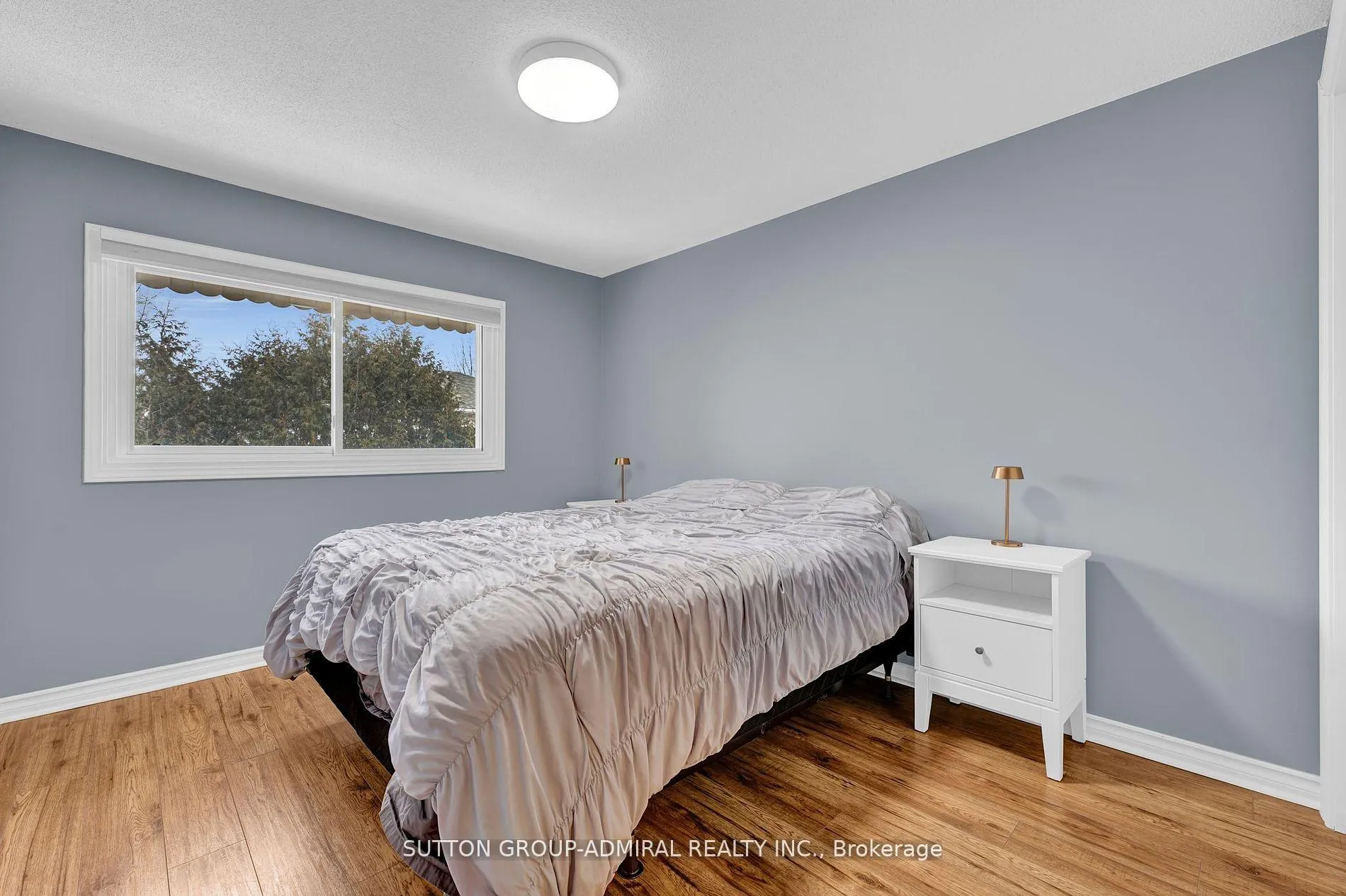 Photo 24 of 52 Garden Avenue, Brampton, Brampton West — HOMEH