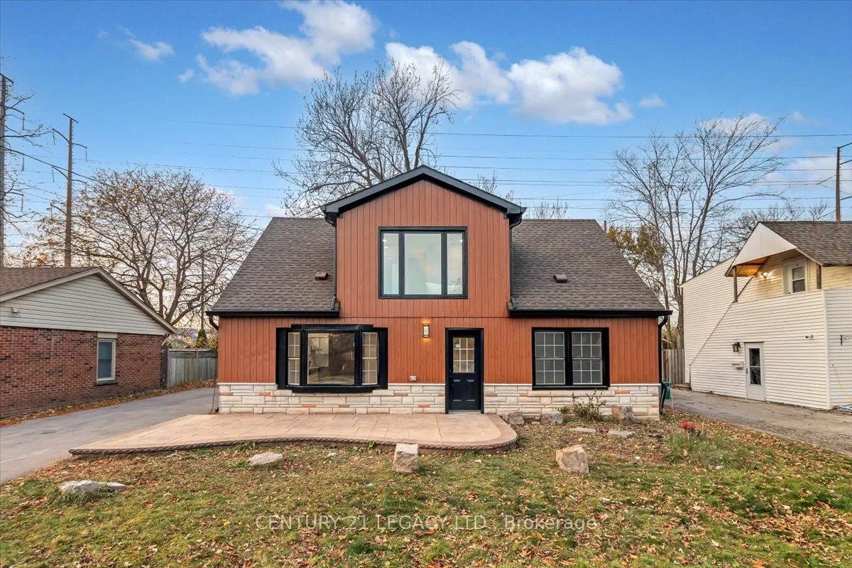 Front of 2027 Churchill Avenue