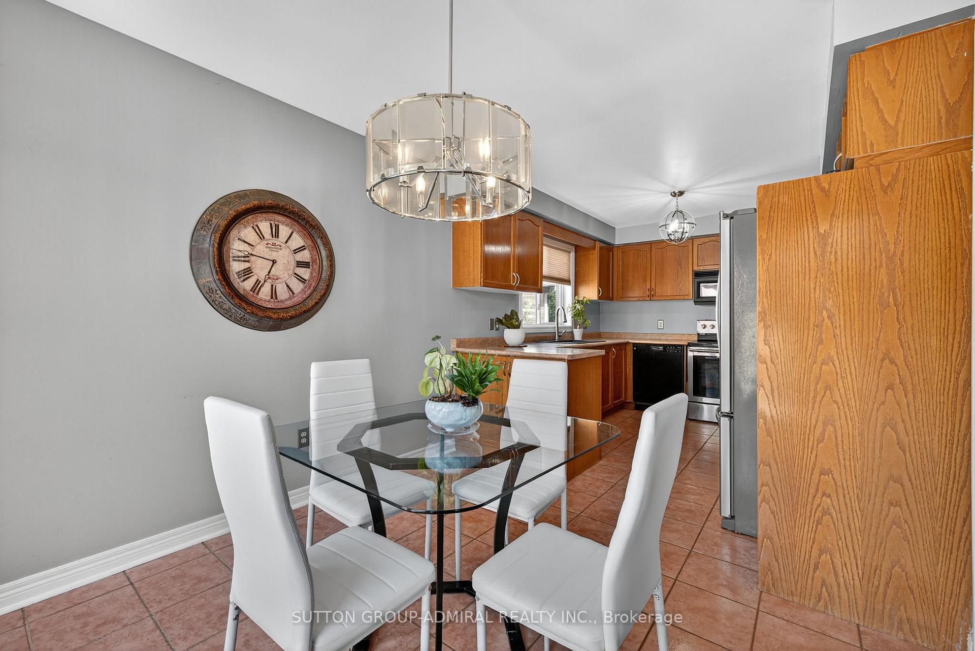 Photo 21 of 93 Harvest Moon Drive, Caledon, Bolton West — HOMEH