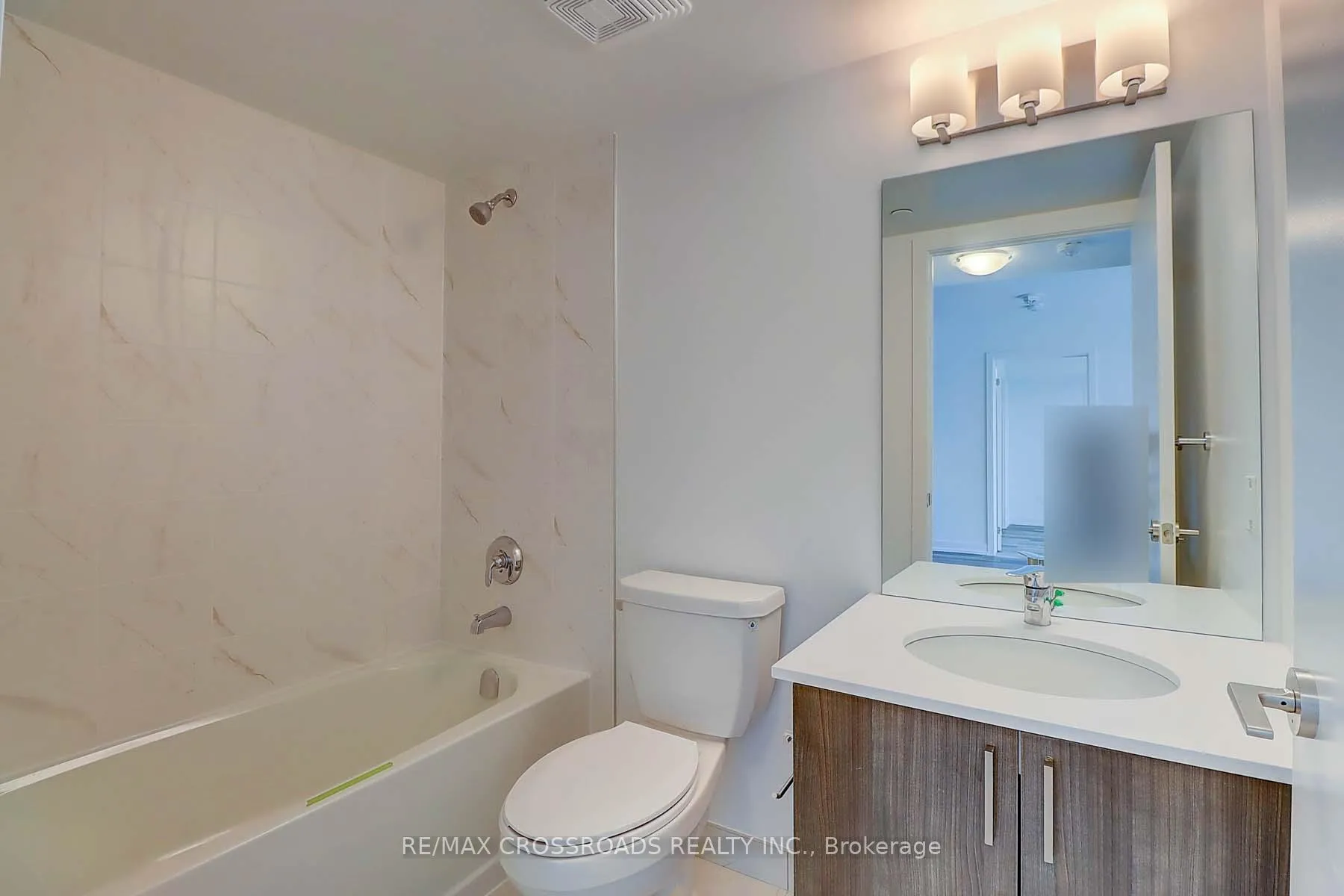 Photo 15 of Unit 1111, 1480 Bayly Street, Pickering, Bay Ridges — HOMEH