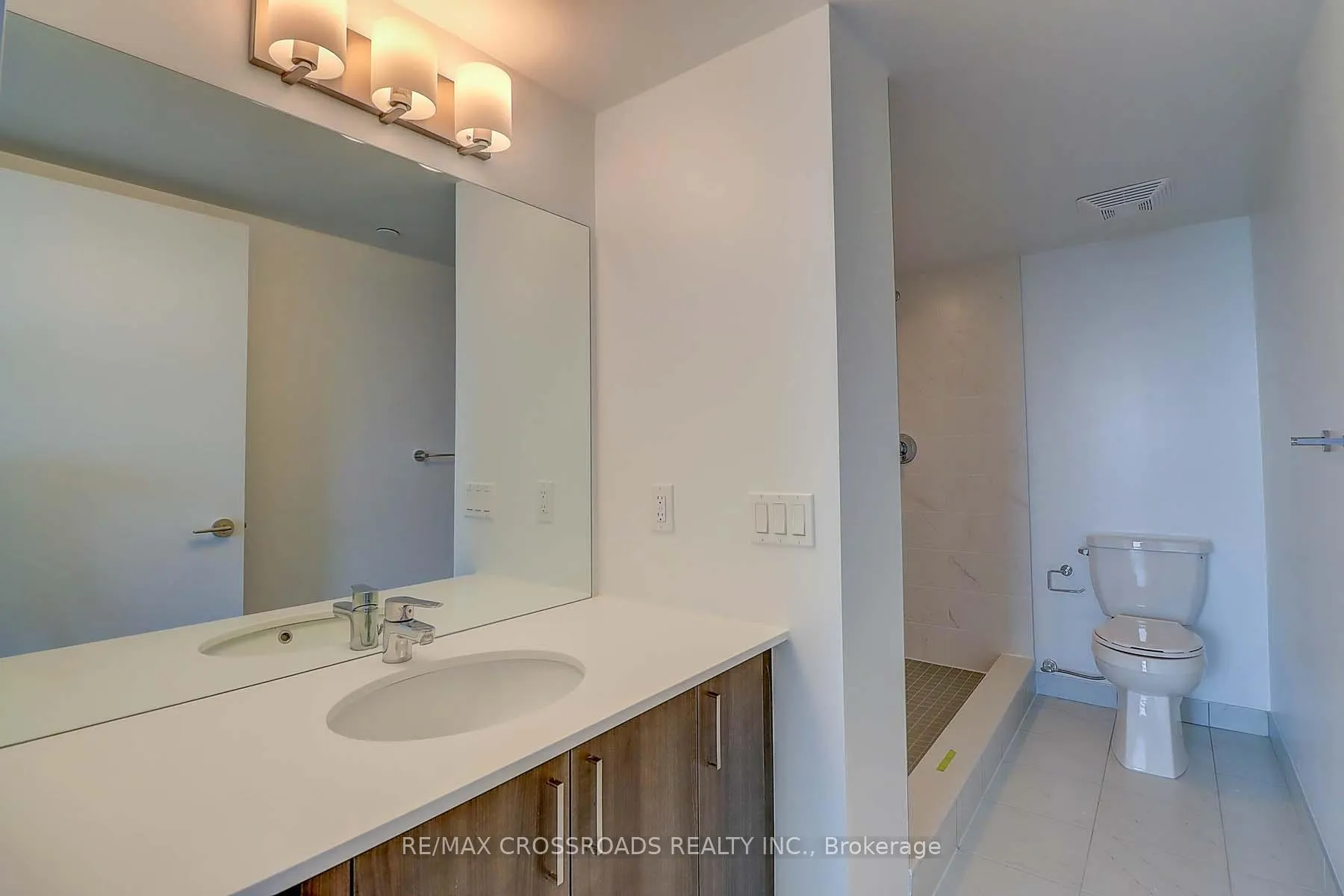 Photo 26 of Unit 1111, 1480 Bayly Street, Pickering, Bay Ridges — HOMEH