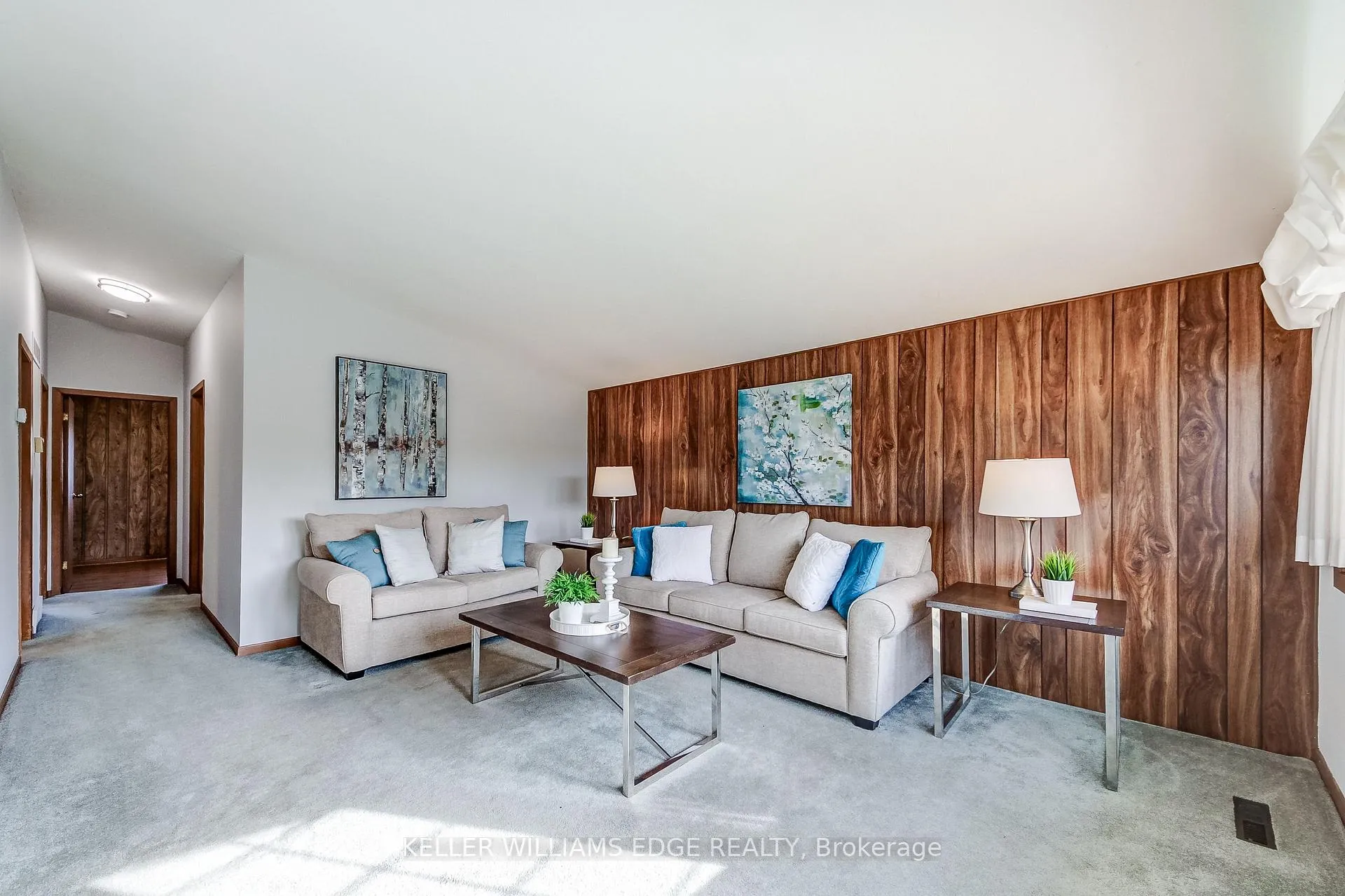 Photo 6 of 43 Lawfield Drive, Hamilton, Lawfield — HOMEH