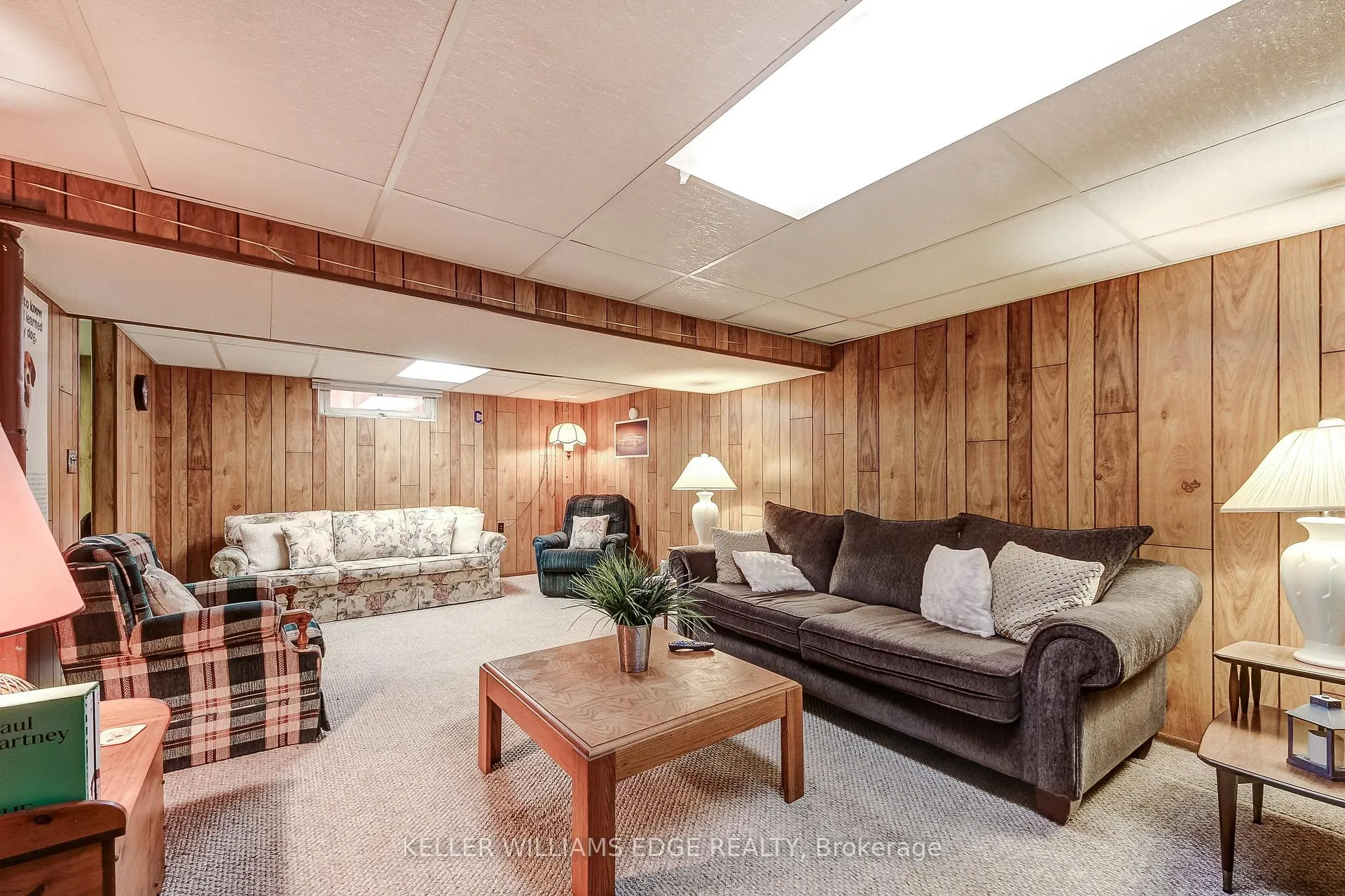 Photo 26 of 43 Lawfield Drive, Hamilton, Lawfield — HOMEH