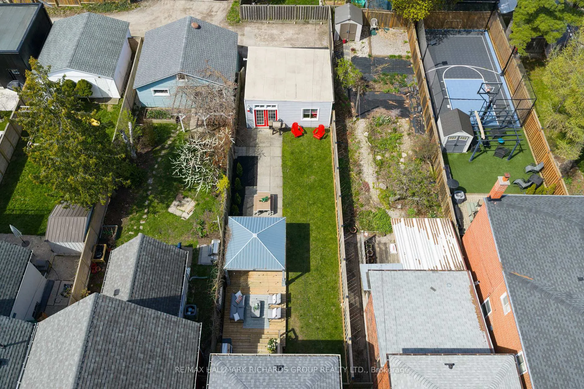 Photo 21 of 50 Wayland Avenue, Toronto, East End-Danforth — HOMEH