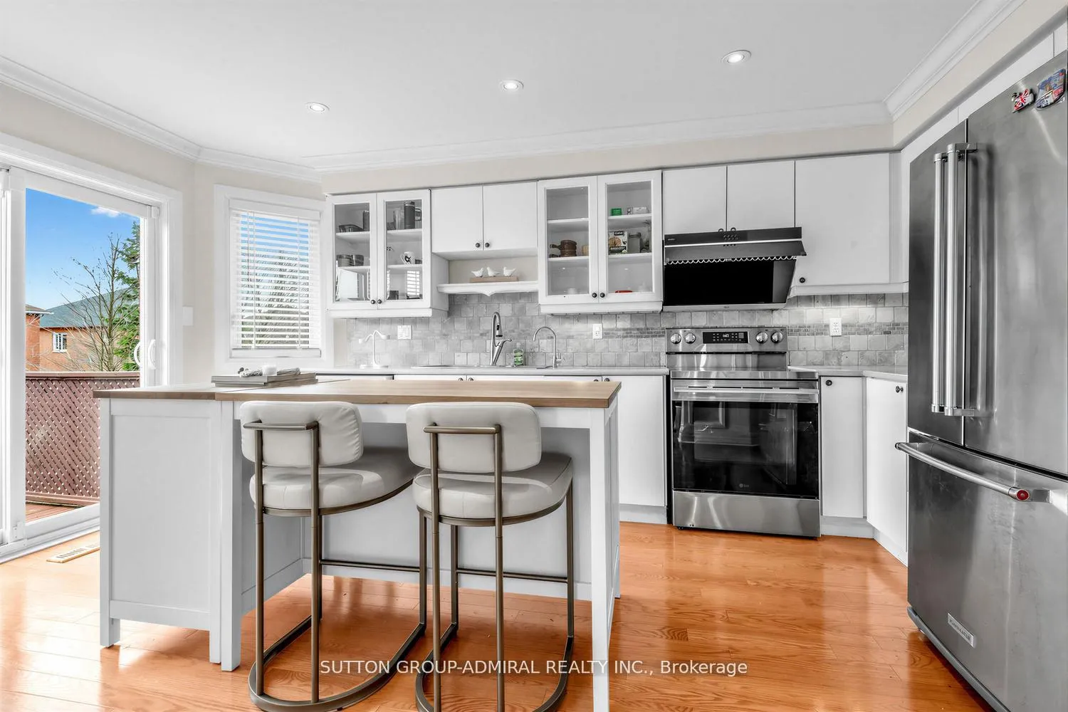 Photo 15 of 68 Redondo Drive, Vaughan, Beverley Glen — HOMEH