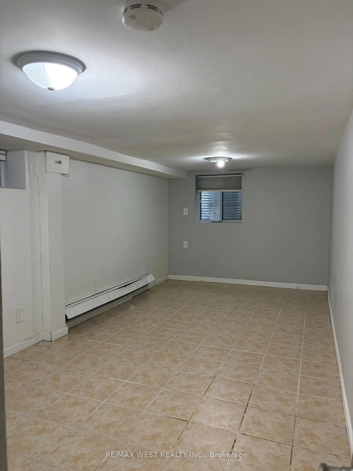 Photo 25 of Unit Main/Bsmt, 108 Springhurst Avenue, Toronto, South Parkdale — HOMEH