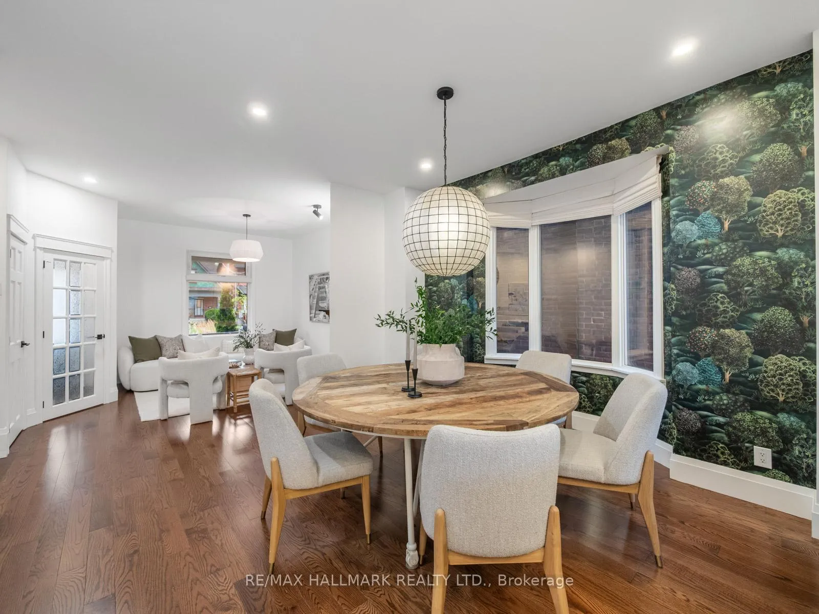 Photo 9 of 16 Bain Avenue, Toronto, North Riverdale — HOMEH