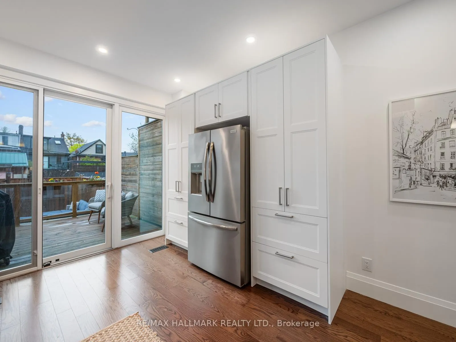 Photo 13 of 16 Bain Avenue, Toronto, North Riverdale — HOMEH