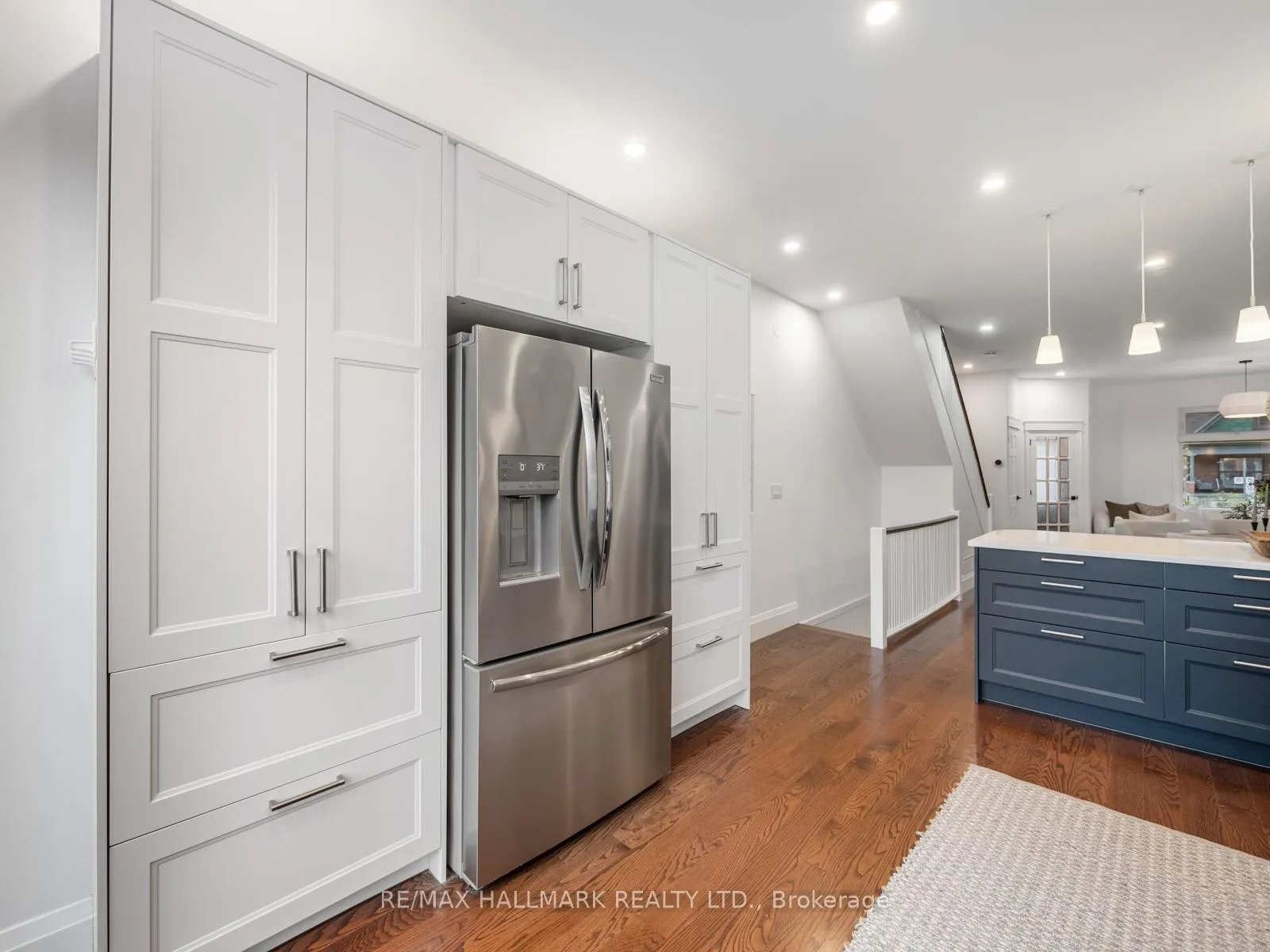 Photo 17 of 16 Bain Avenue, Toronto, North Riverdale — HOMEH