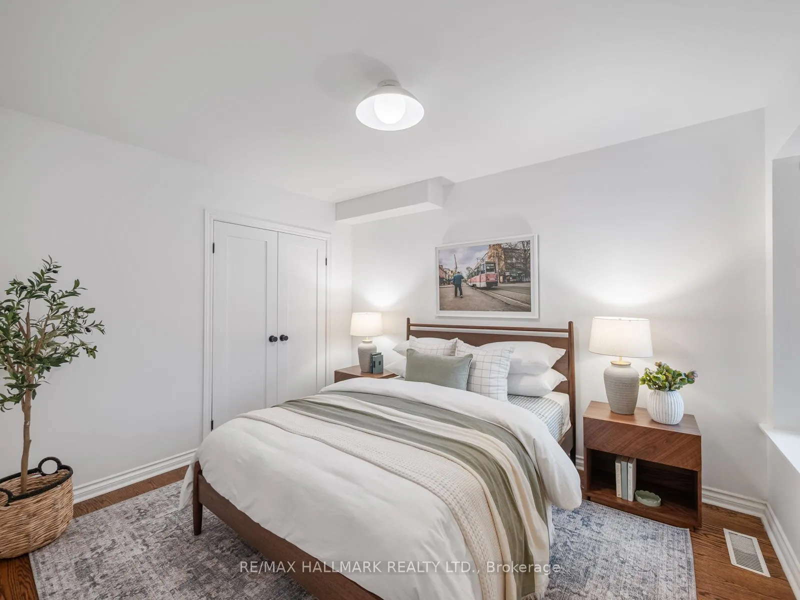 Photo 21 of 16 Bain Avenue, Toronto, North Riverdale — HOMEH