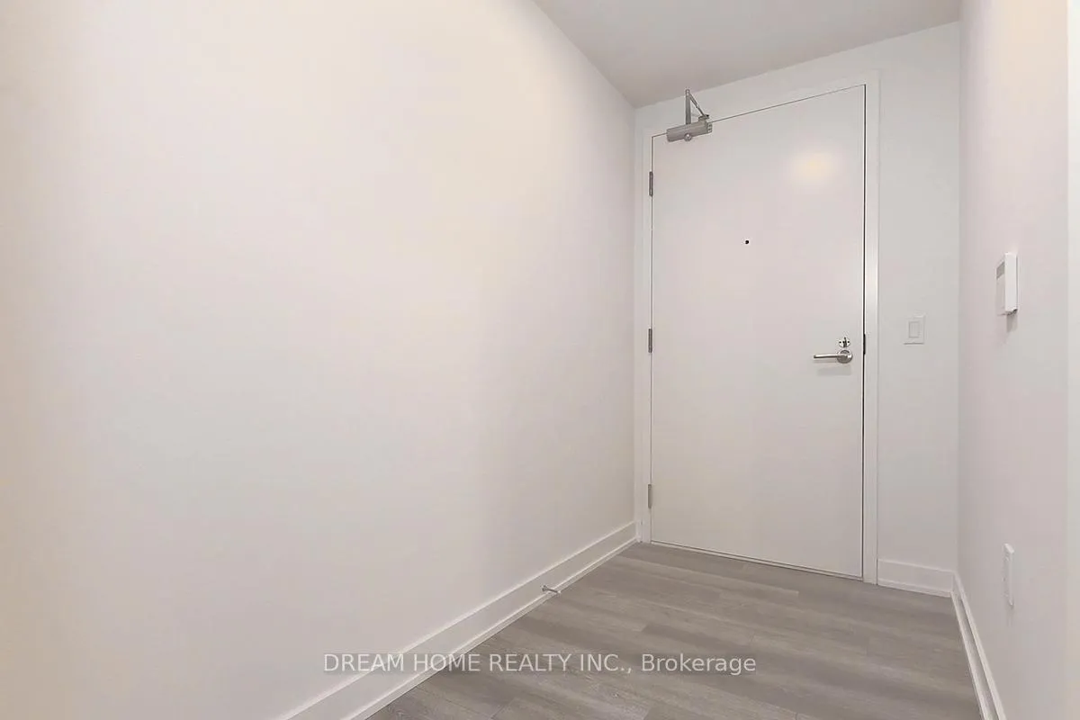 Photo 3 of Unit 1608, 238 Simcoe Street, Toronto, University — HOMEH