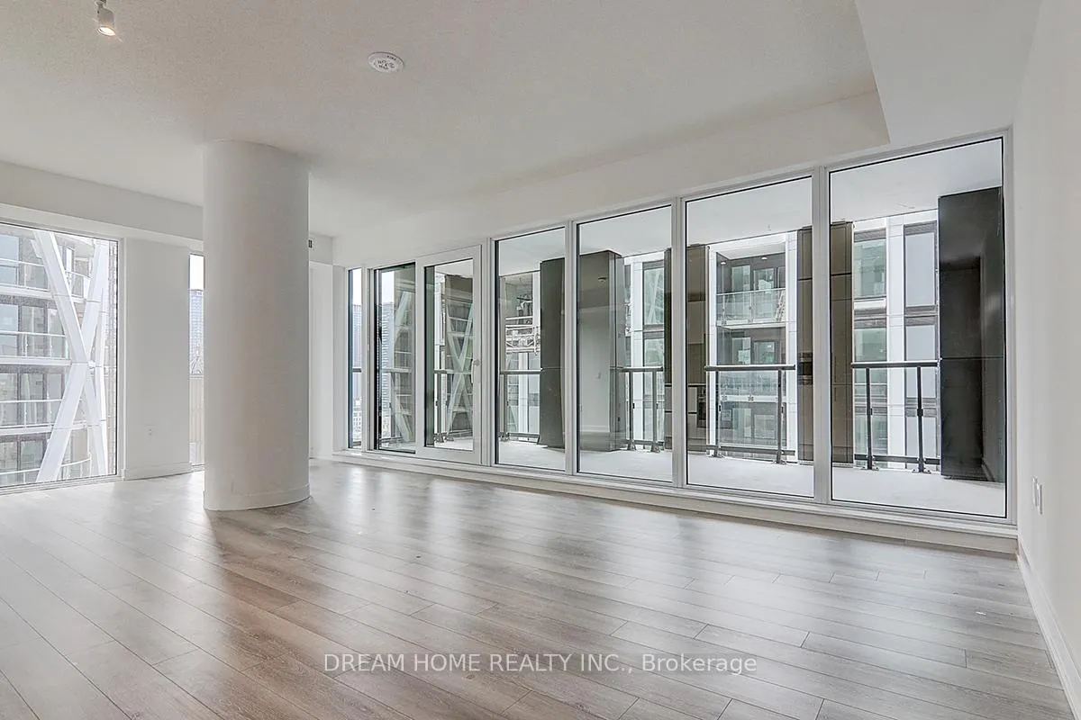 Photo 16 of Unit 1608, 238 Simcoe Street, Toronto, University — HOMEH