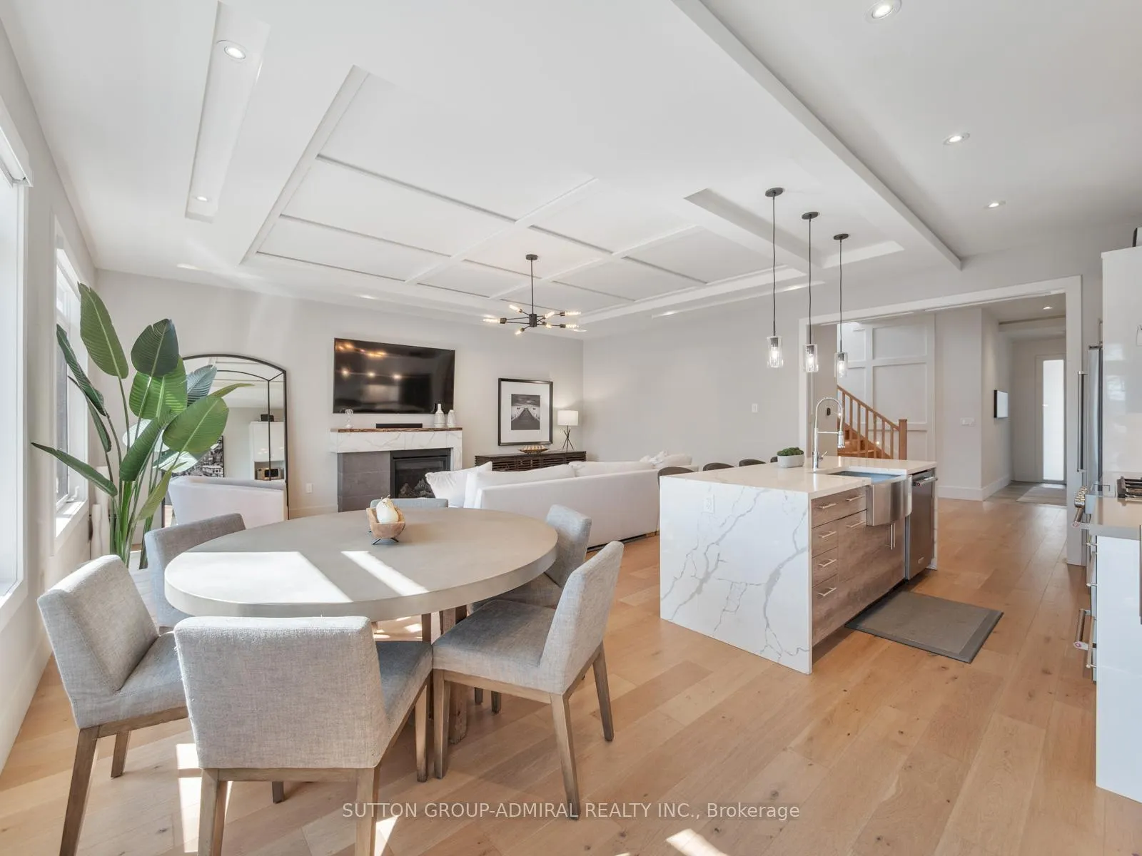 Photo 13 of 113 Euclid Street, Whitby, Downtown Whitby — HOMEH