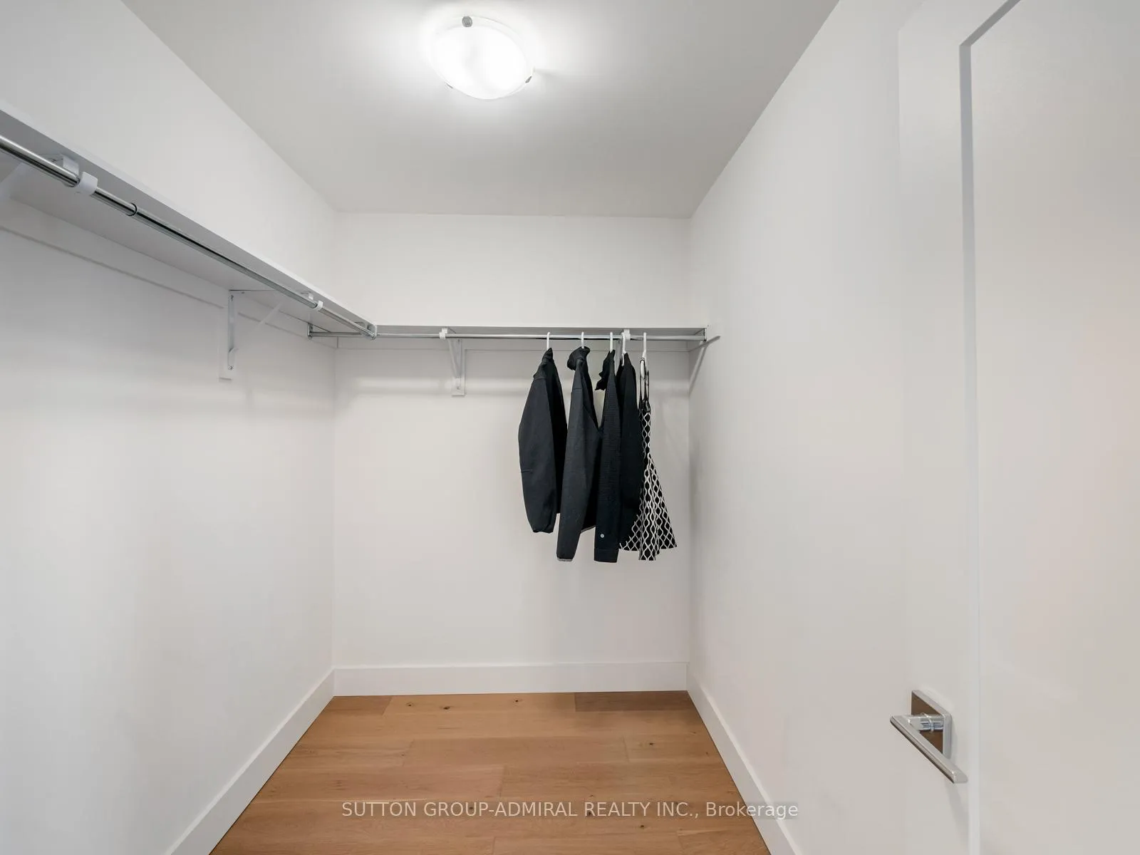 Photo 26 of 113 Euclid Street, Whitby, Downtown Whitby — HOMEH