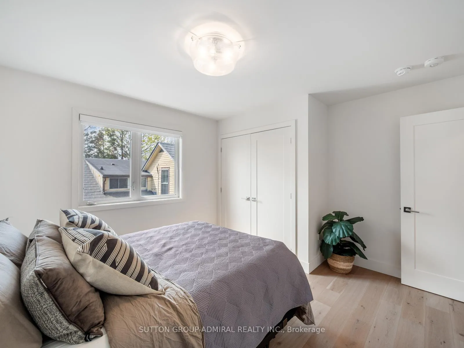 Photo 30 of 113 Euclid Street, Whitby, Downtown Whitby — HOMEH