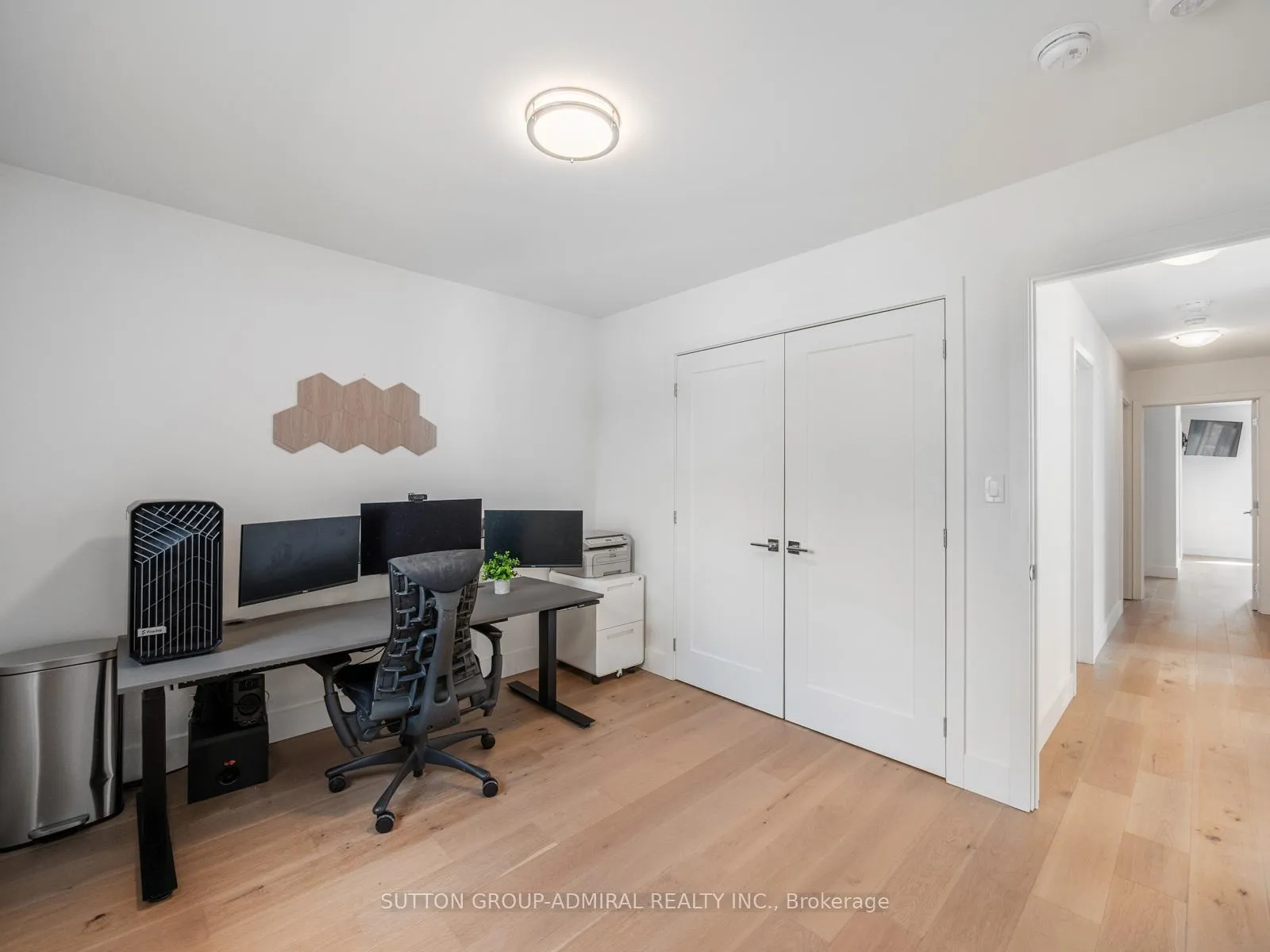 Photo 32 of 113 Euclid Street, Whitby, Downtown Whitby — HOMEH